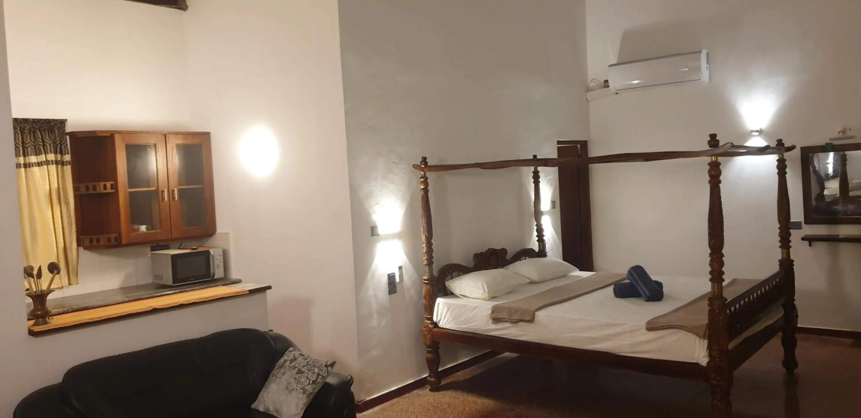 Bed in Residence Jasmine