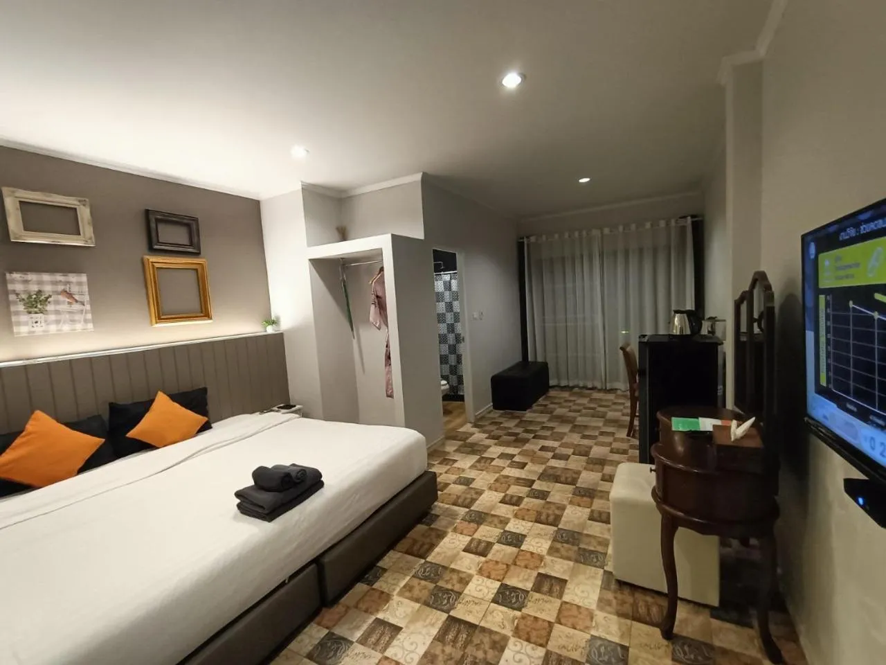 Bed in Aen Guy Boutique Hotel