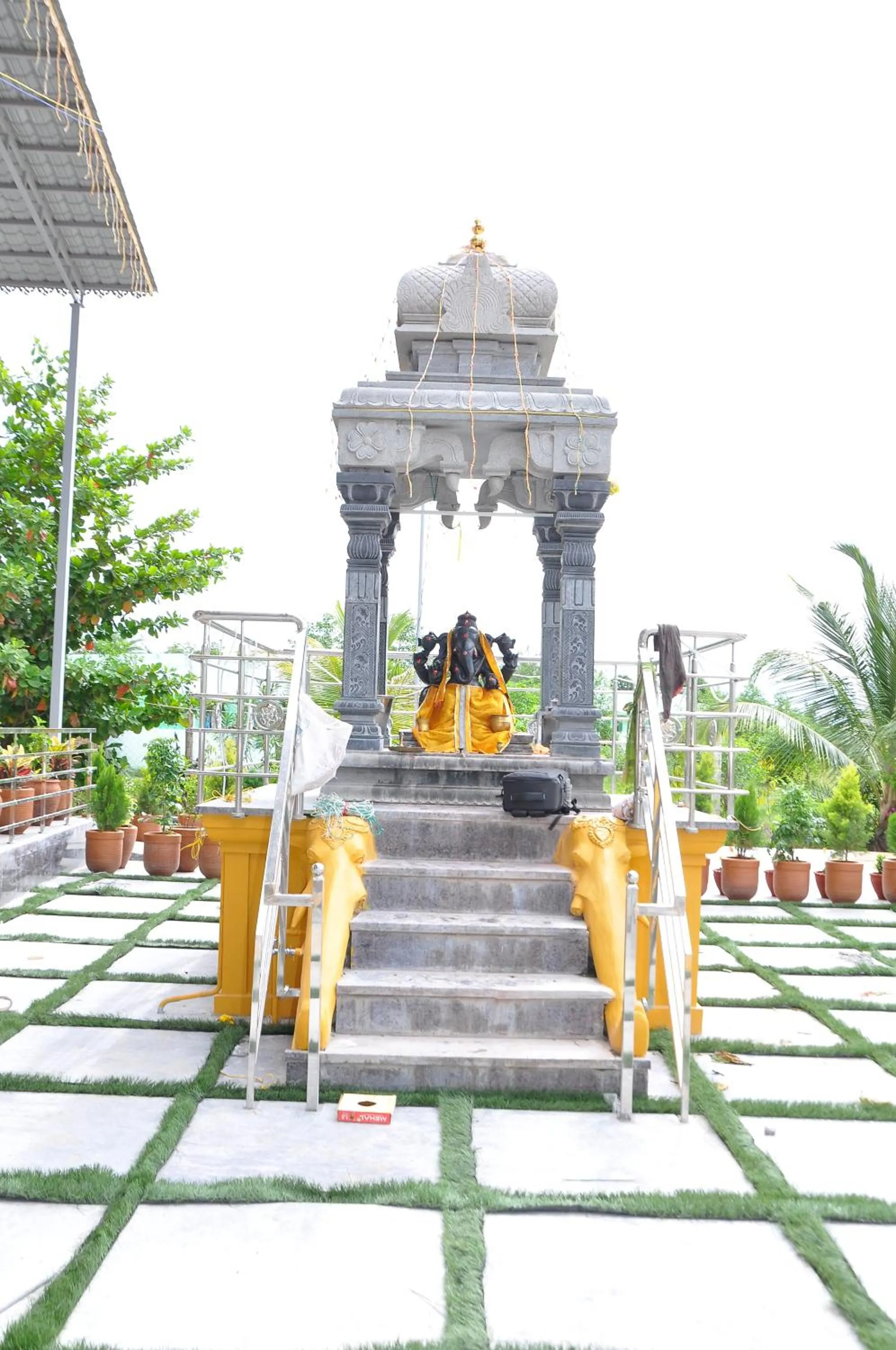 Patio in Jaithri Hotel and Event Centre