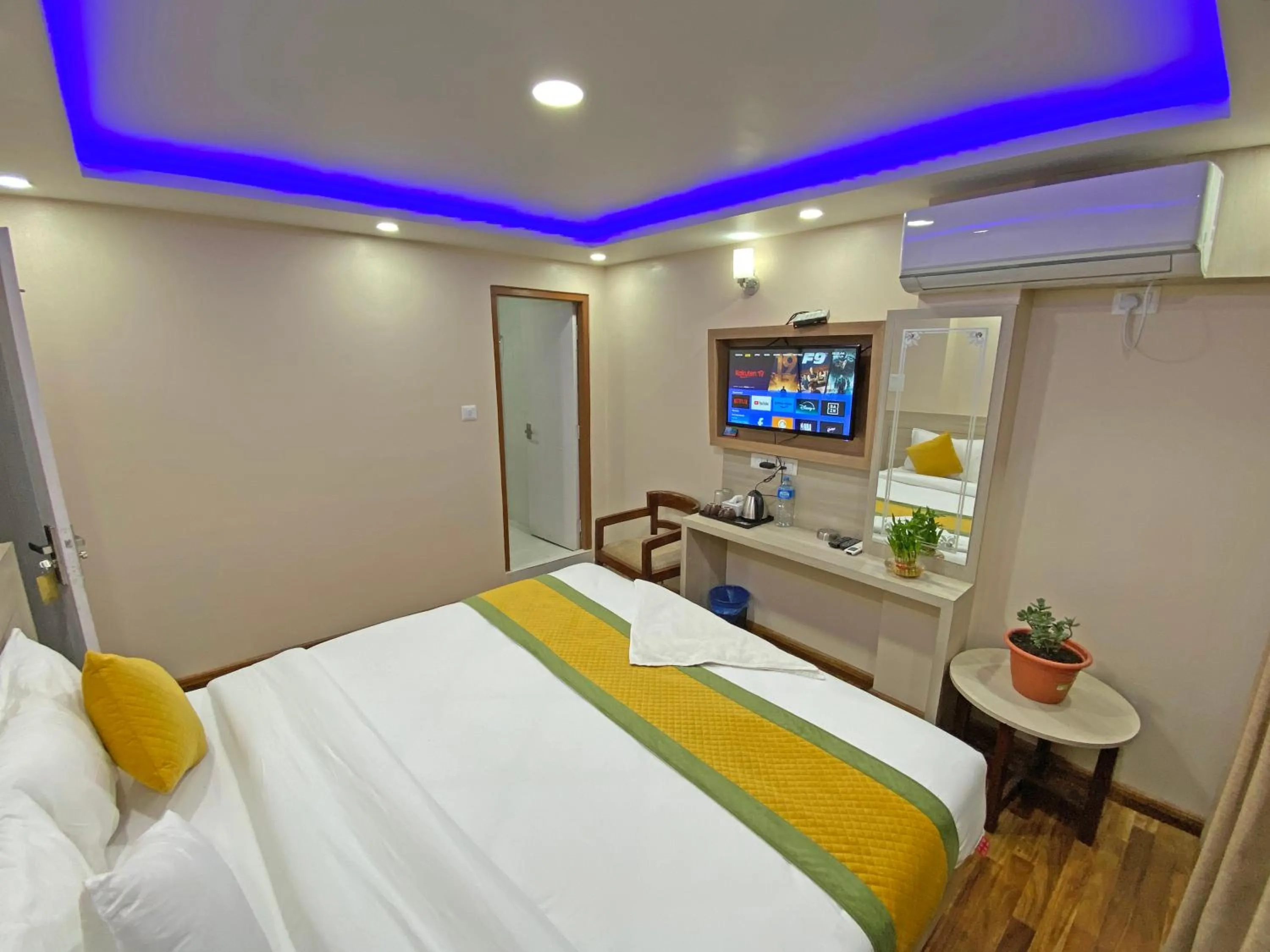 Bed in Hotel Aaradhya