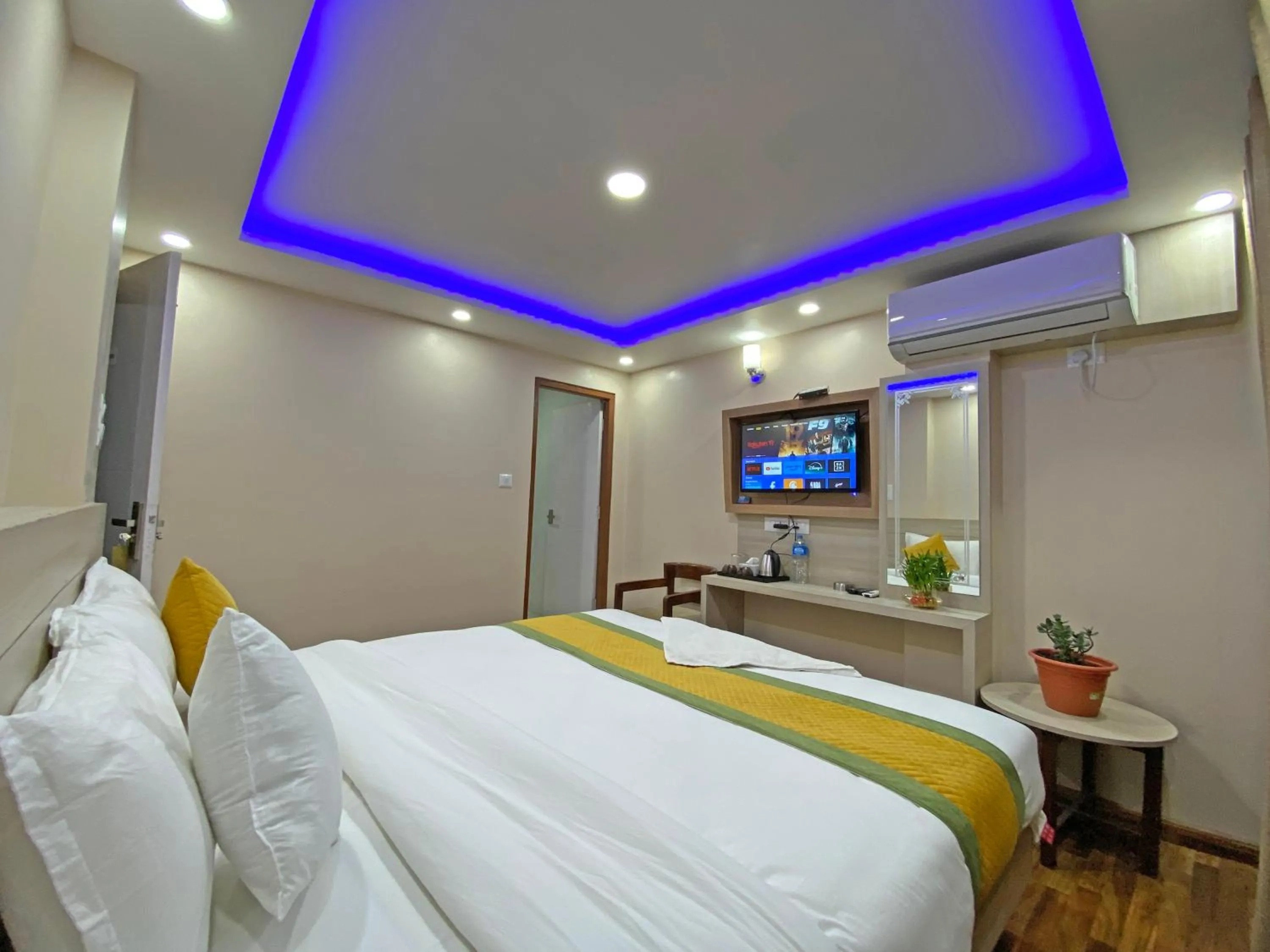 Bed in Hotel Aaradhya