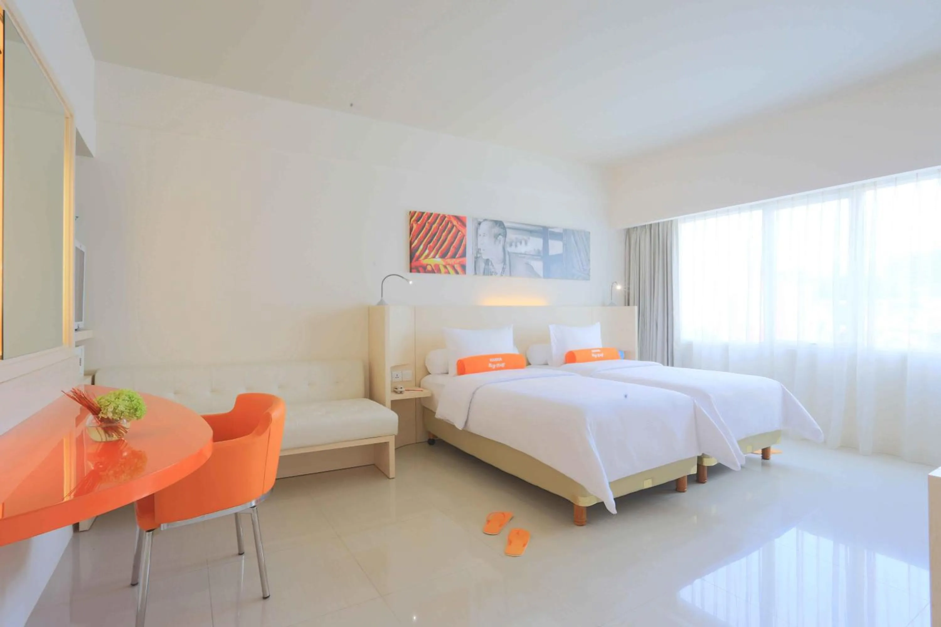 Bedroom, Bed in HARRIS Hotel & Conventions Ciumbuleuit Bandung