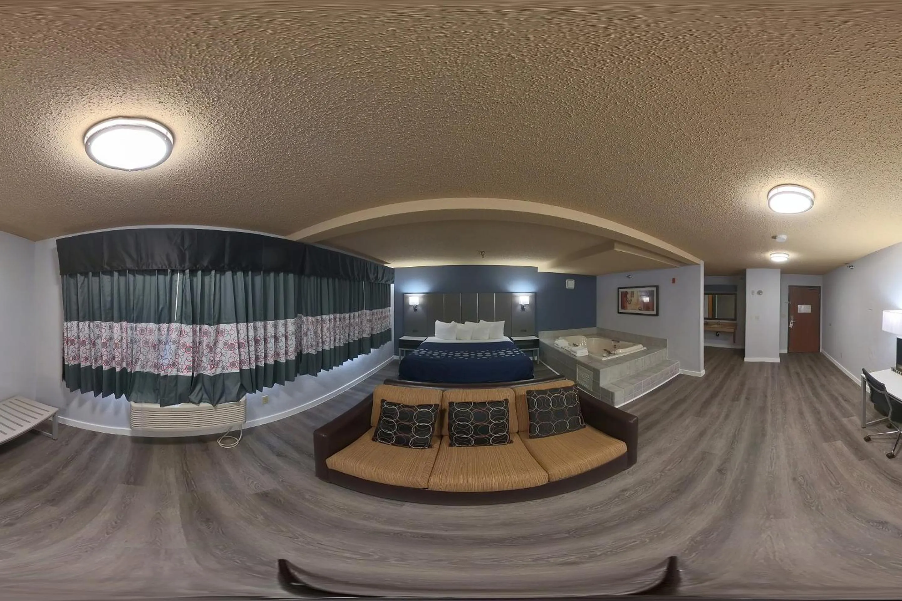 Bedroom in Coratel Inn and Suites By Jasper Eagan ST Paul Airport & Mall of America