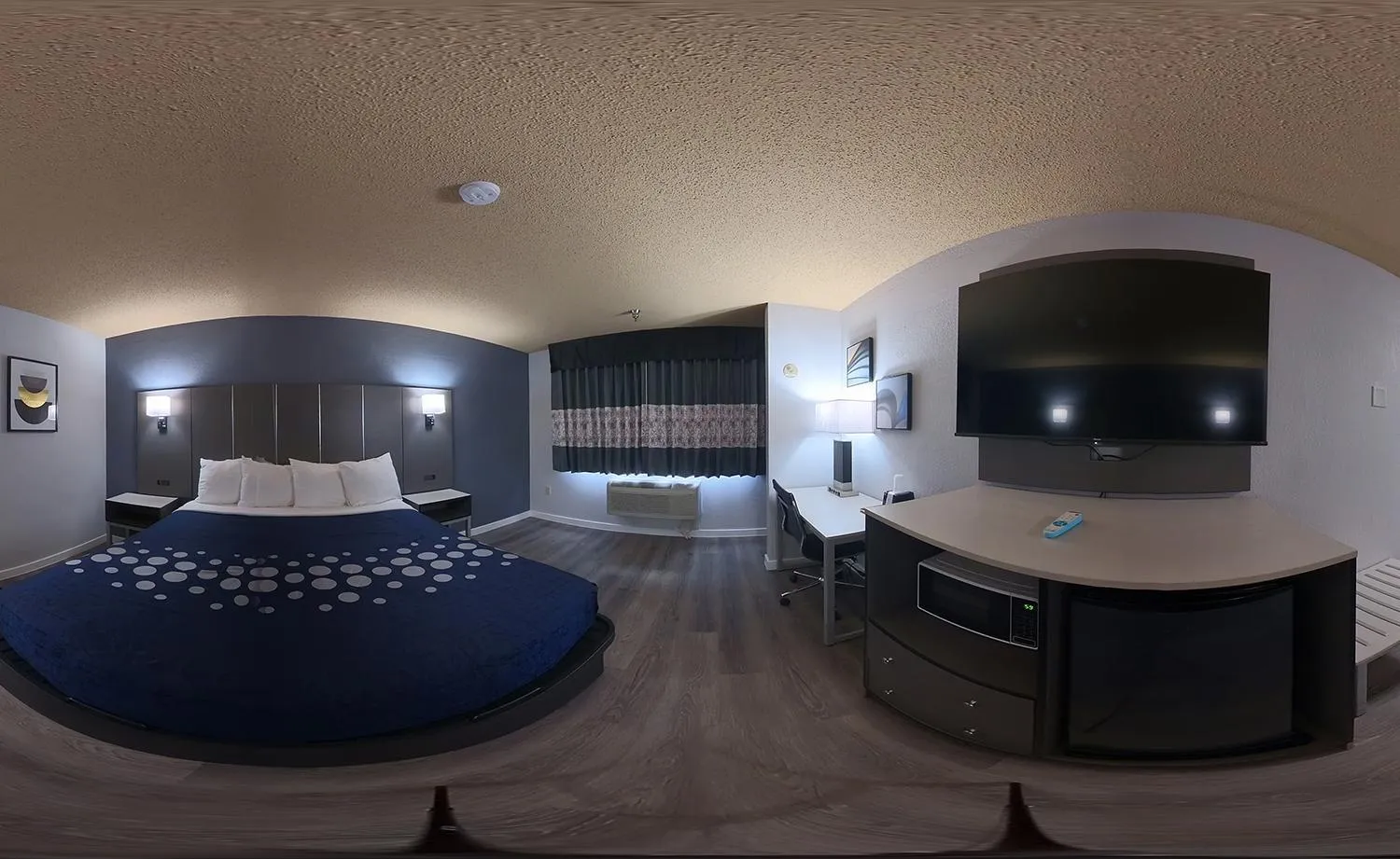 Bedroom, Bed in Coratel Inn and Suites By Jasper Eagan ST Paul Airport & Mall of America