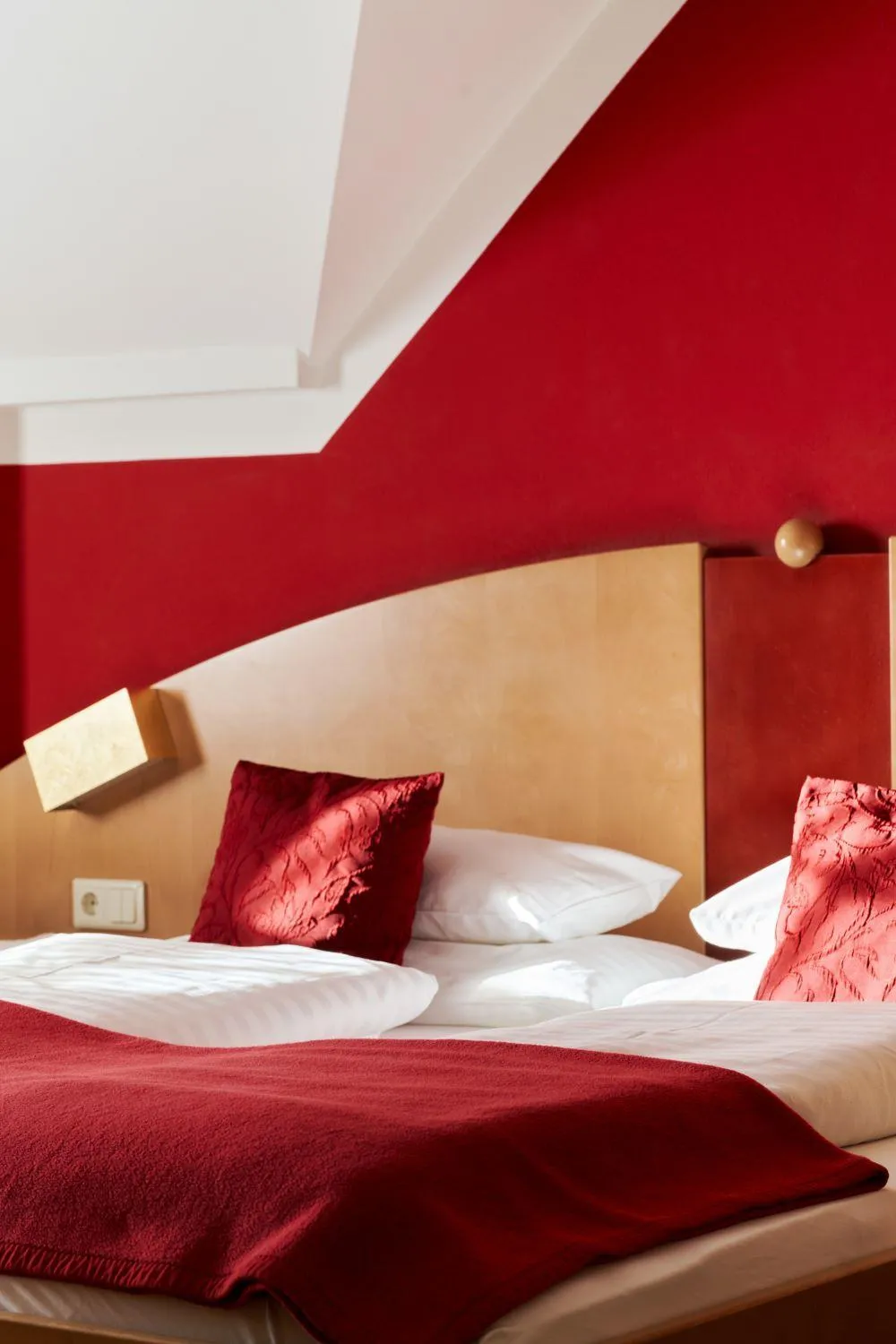 Bed in Hotel Garni Thermenoase