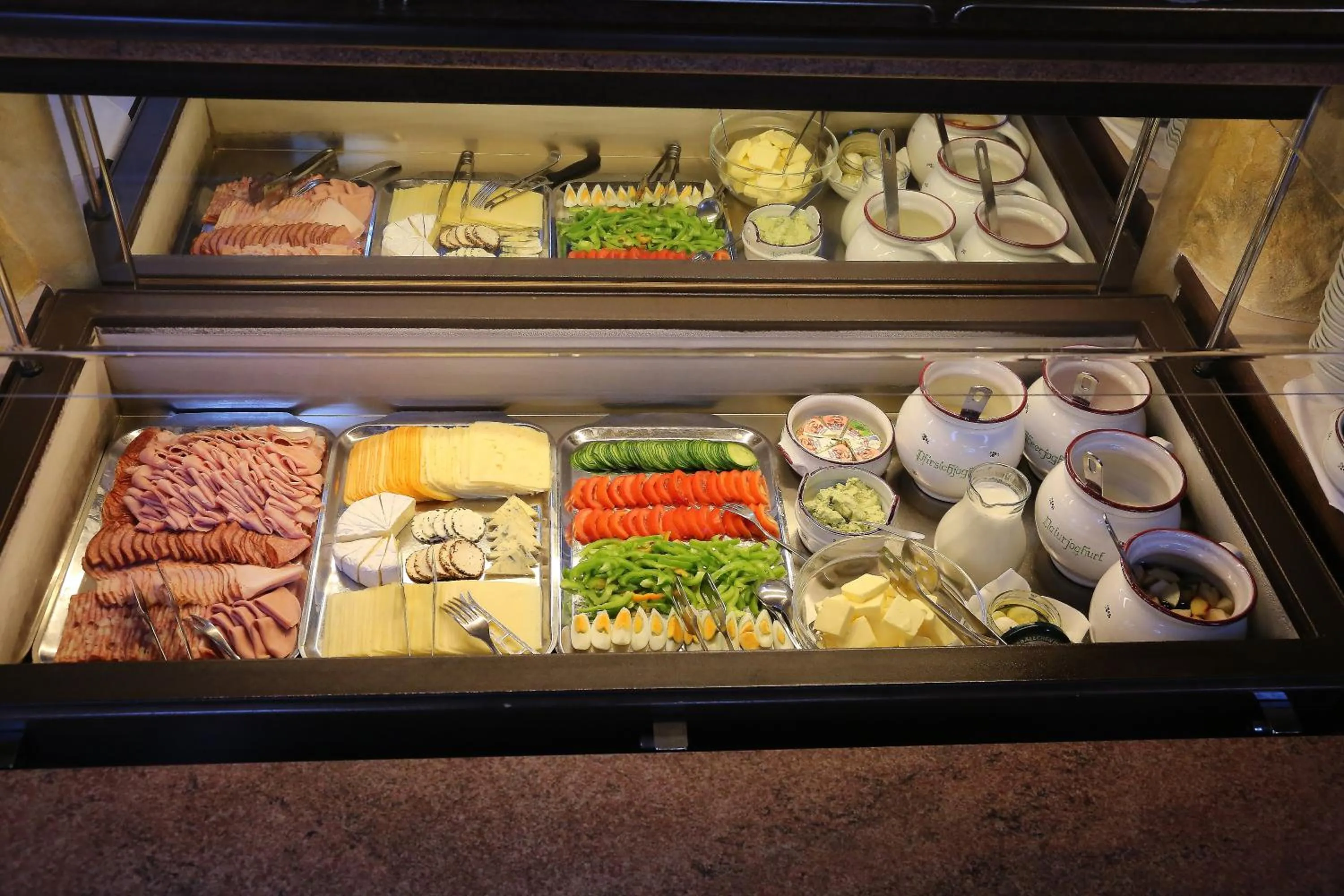 Food in Hotel Garni Thermenoase