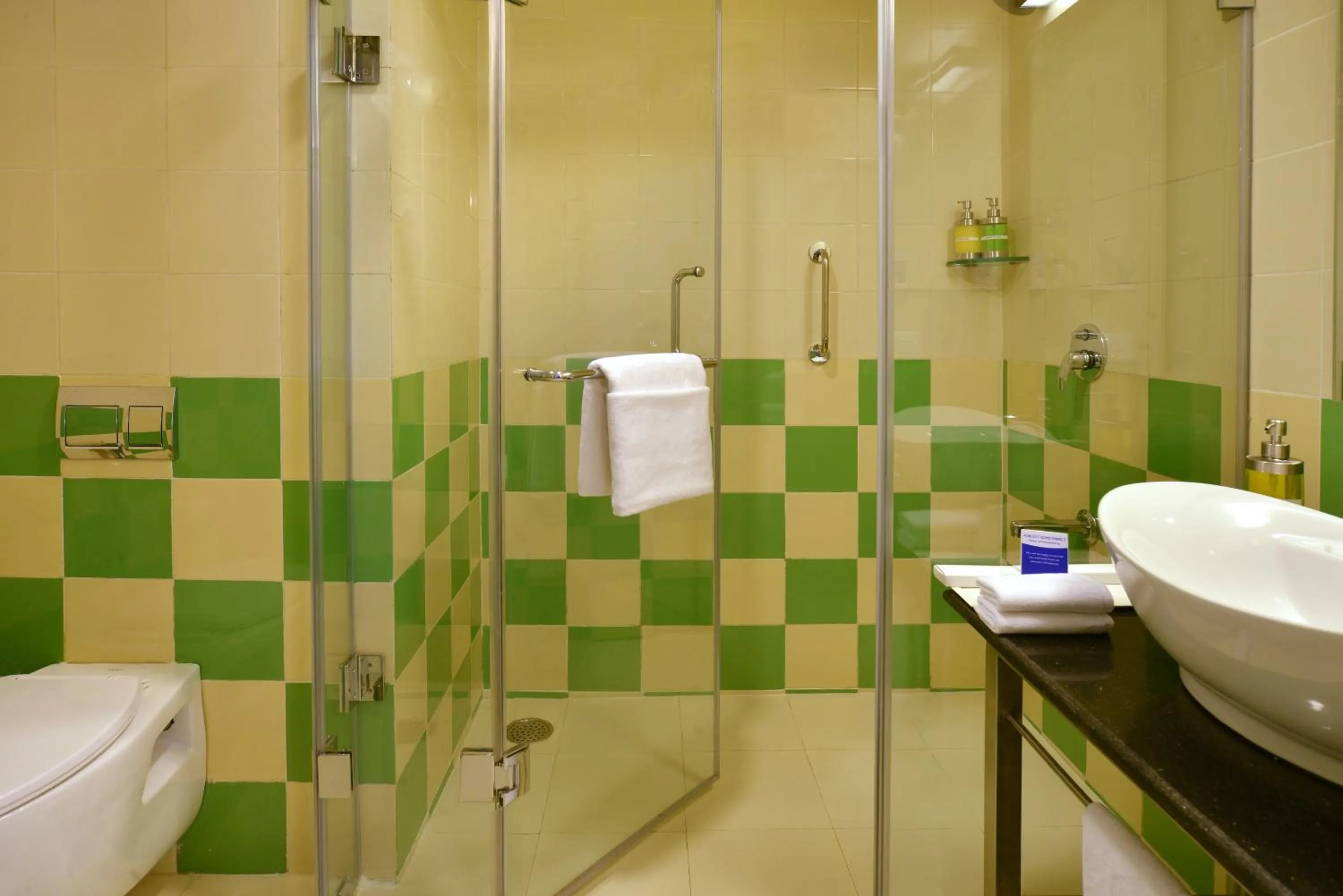Bathroom in Red Fox by Lemon Tree Hotels, Bhiwadi