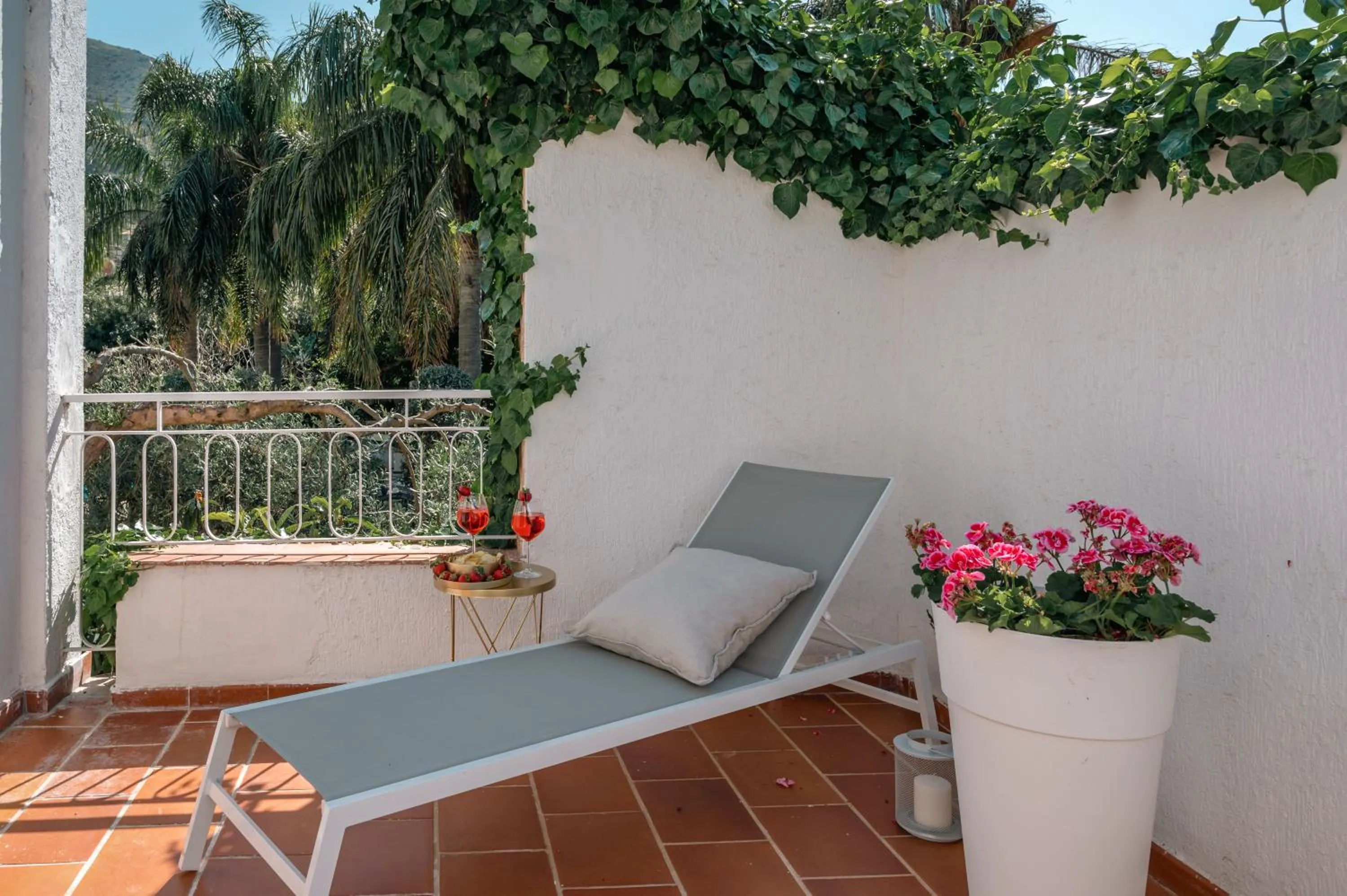 Balcony/Terrace in Villa Megna - Green Paradise B&B