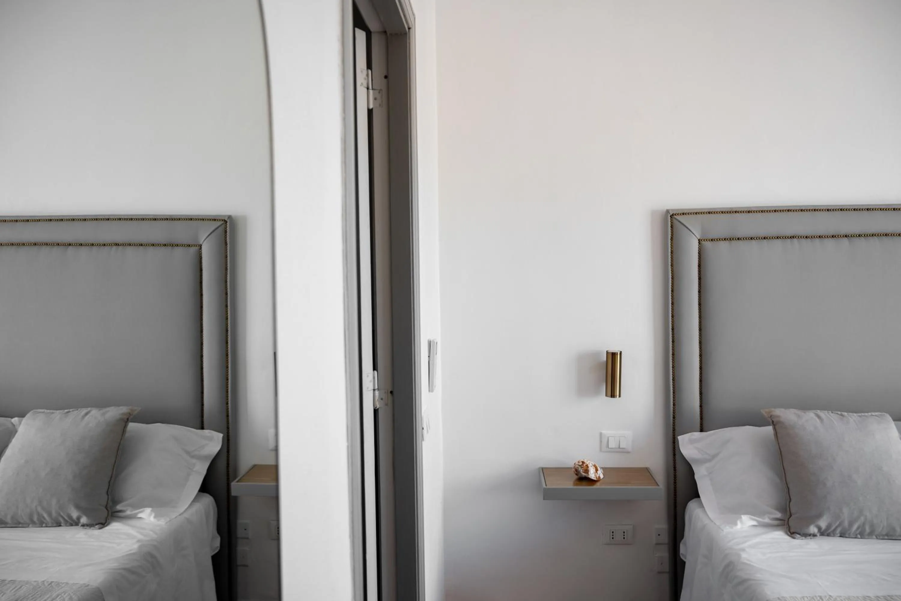 towels, Bed in Villa Megna - Green Paradise B&B