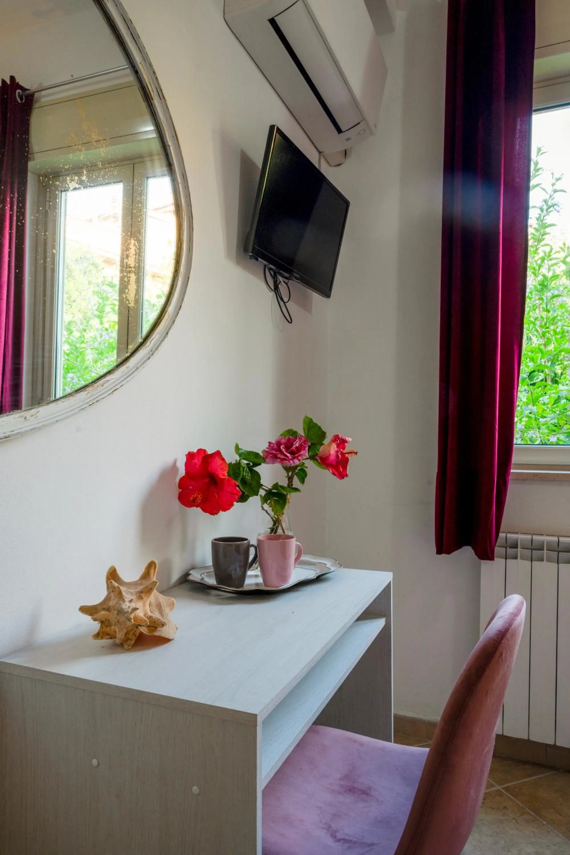 TV and multimedia in Villa Megna - Green Paradise B&B