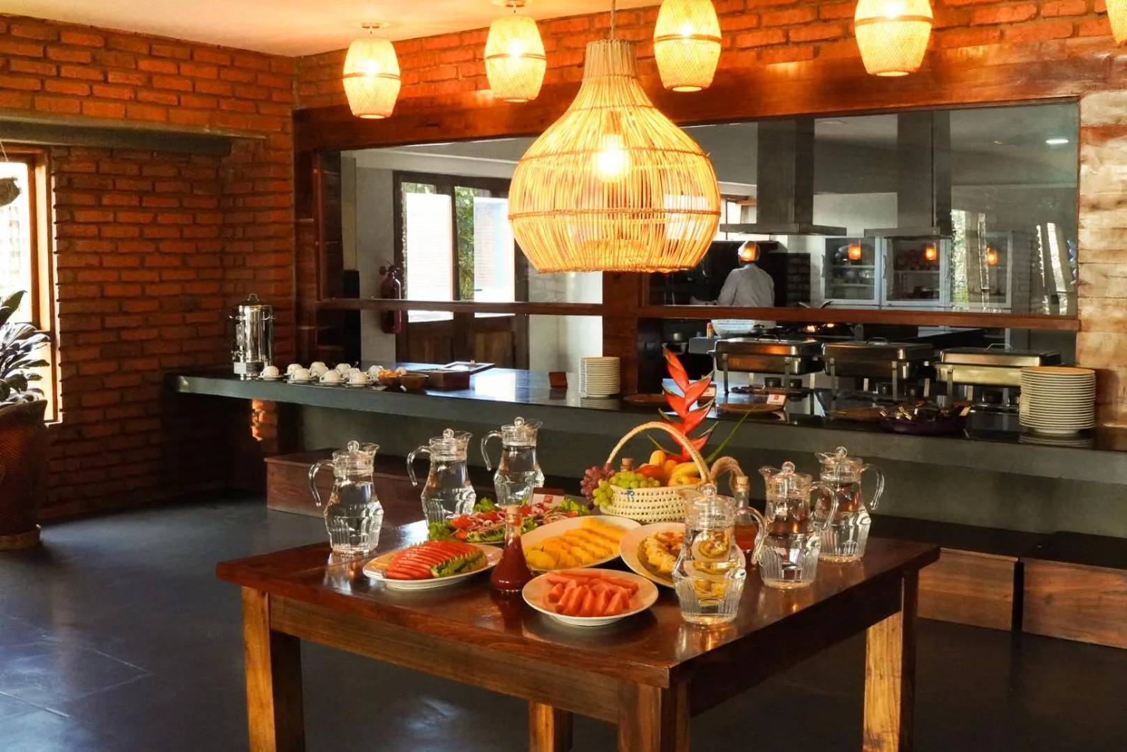 Restaurant/places to eat in Suricata Boma Lodge