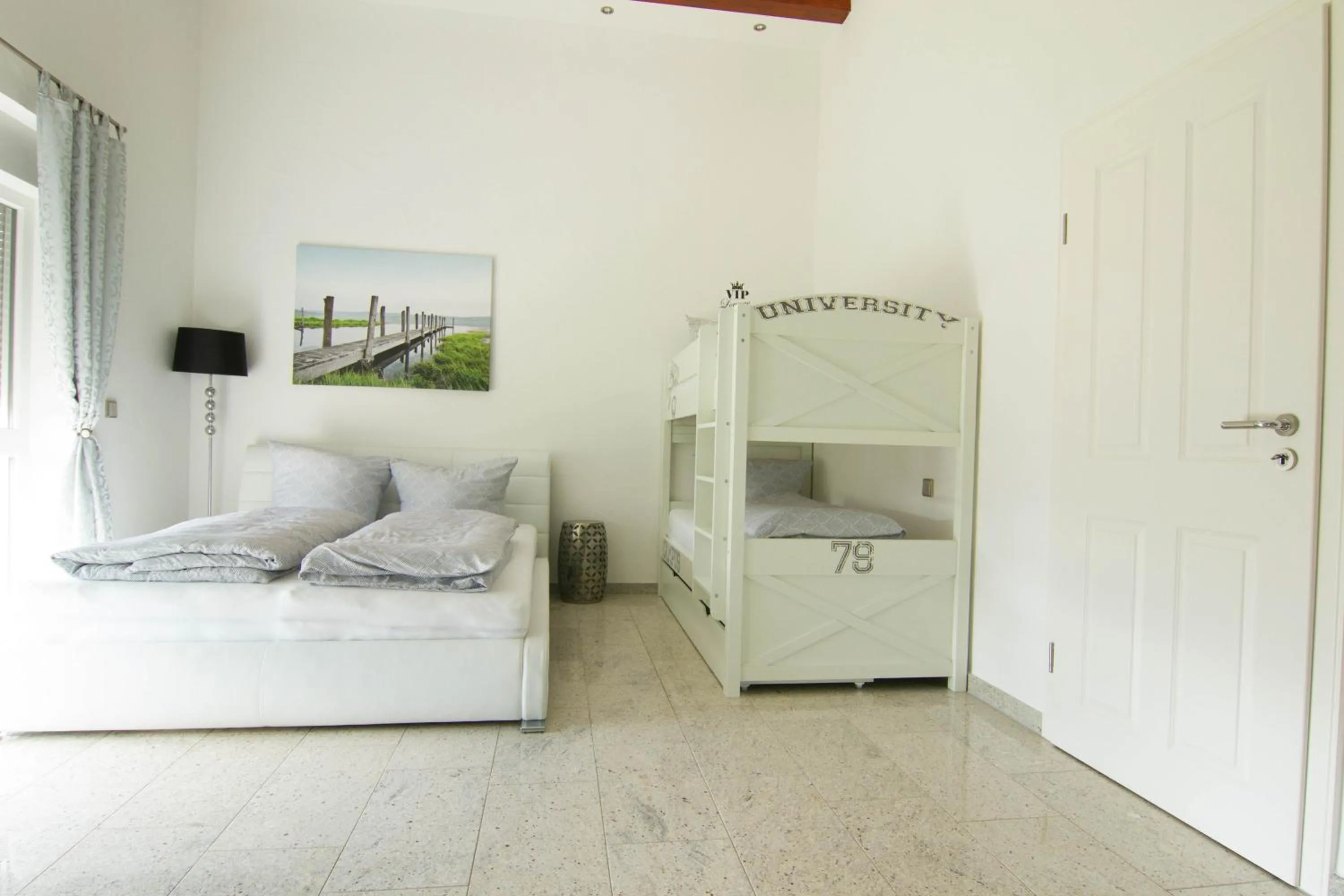 Bed in Rust-Fewo-Hotel