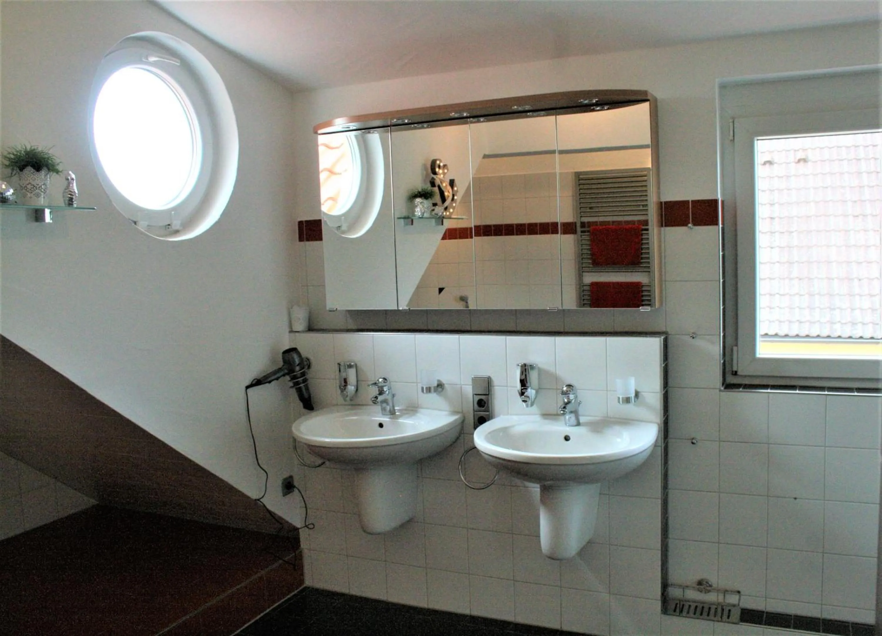 Bathroom in Rust-Fewo-Hotel