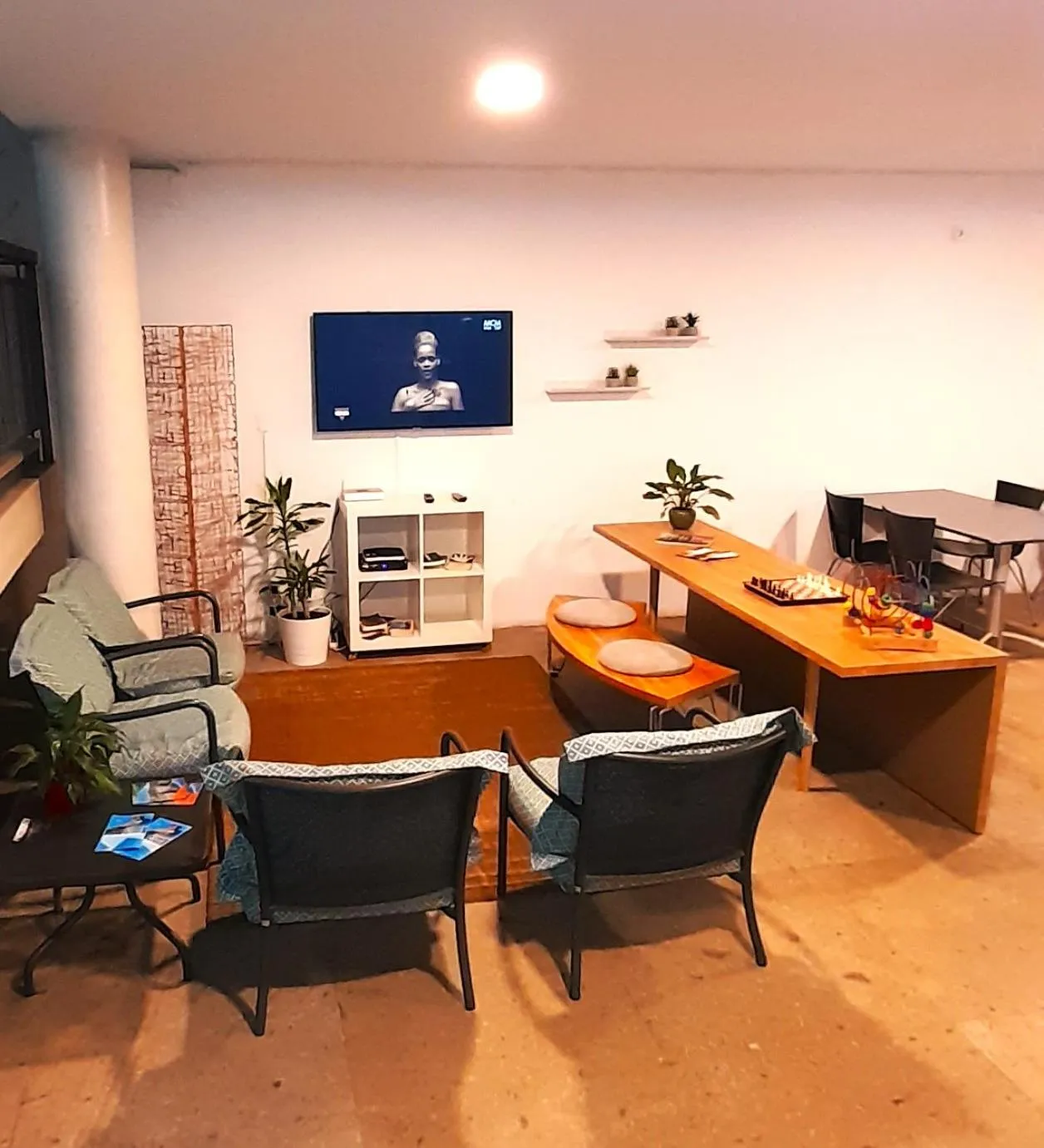 Communal lounge/ TV room in HI Ponte de Lima - Pousada de Juventude