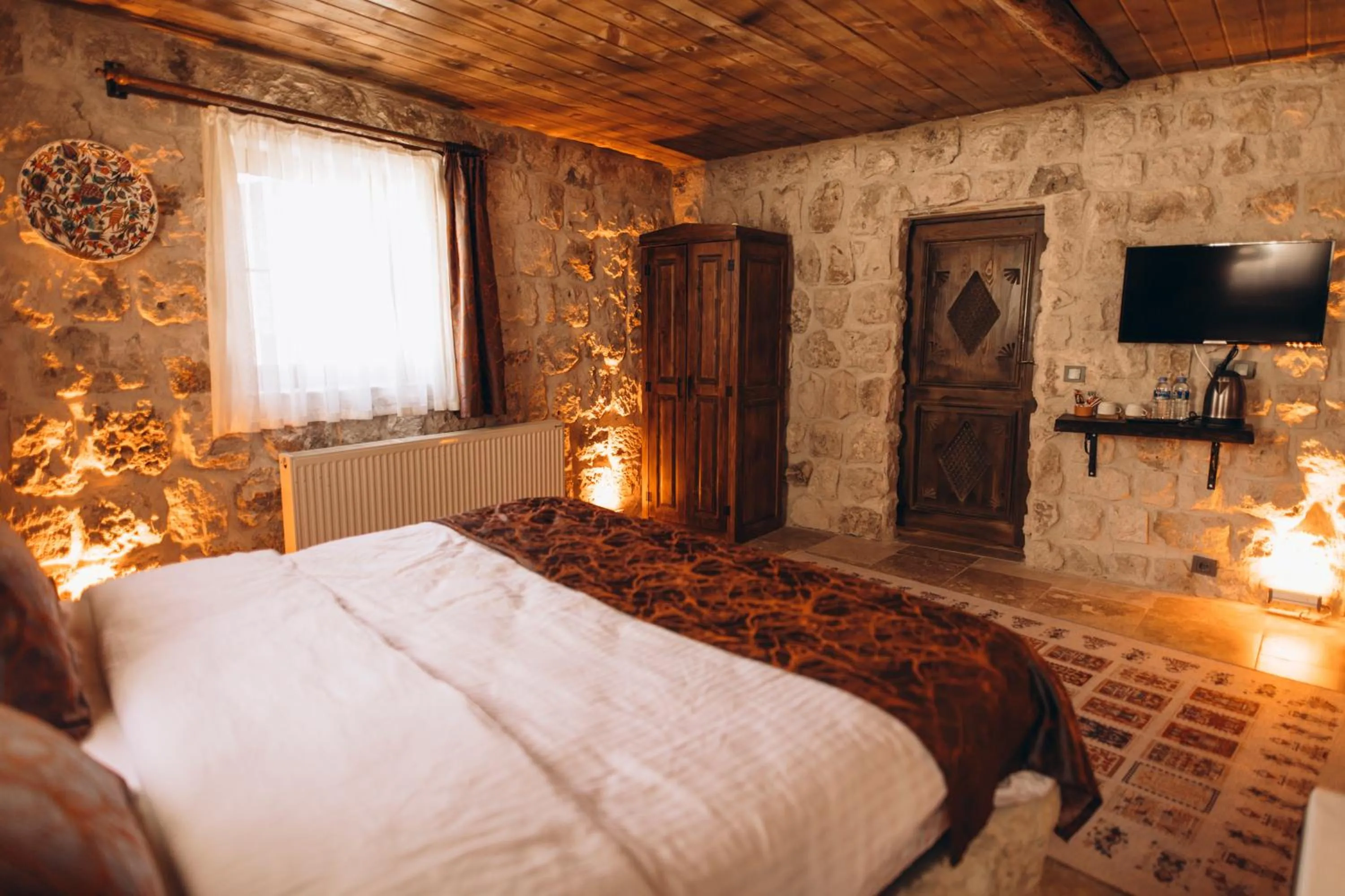 TV and multimedia, Bed in İsadora Cave Cappadocia