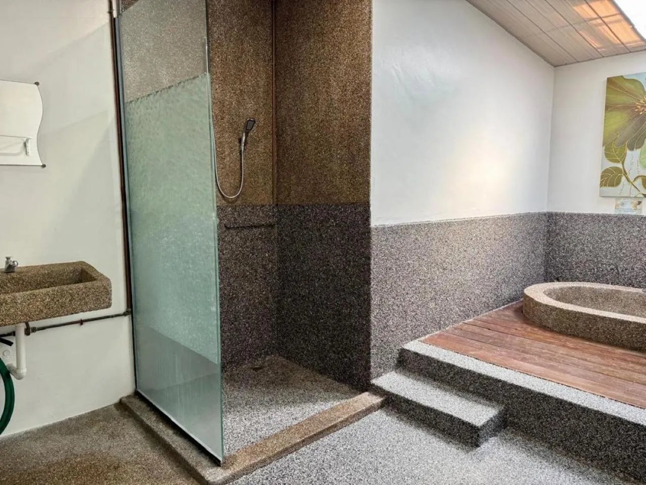 Shower, Bed in Ardour Lodge "B" Wing