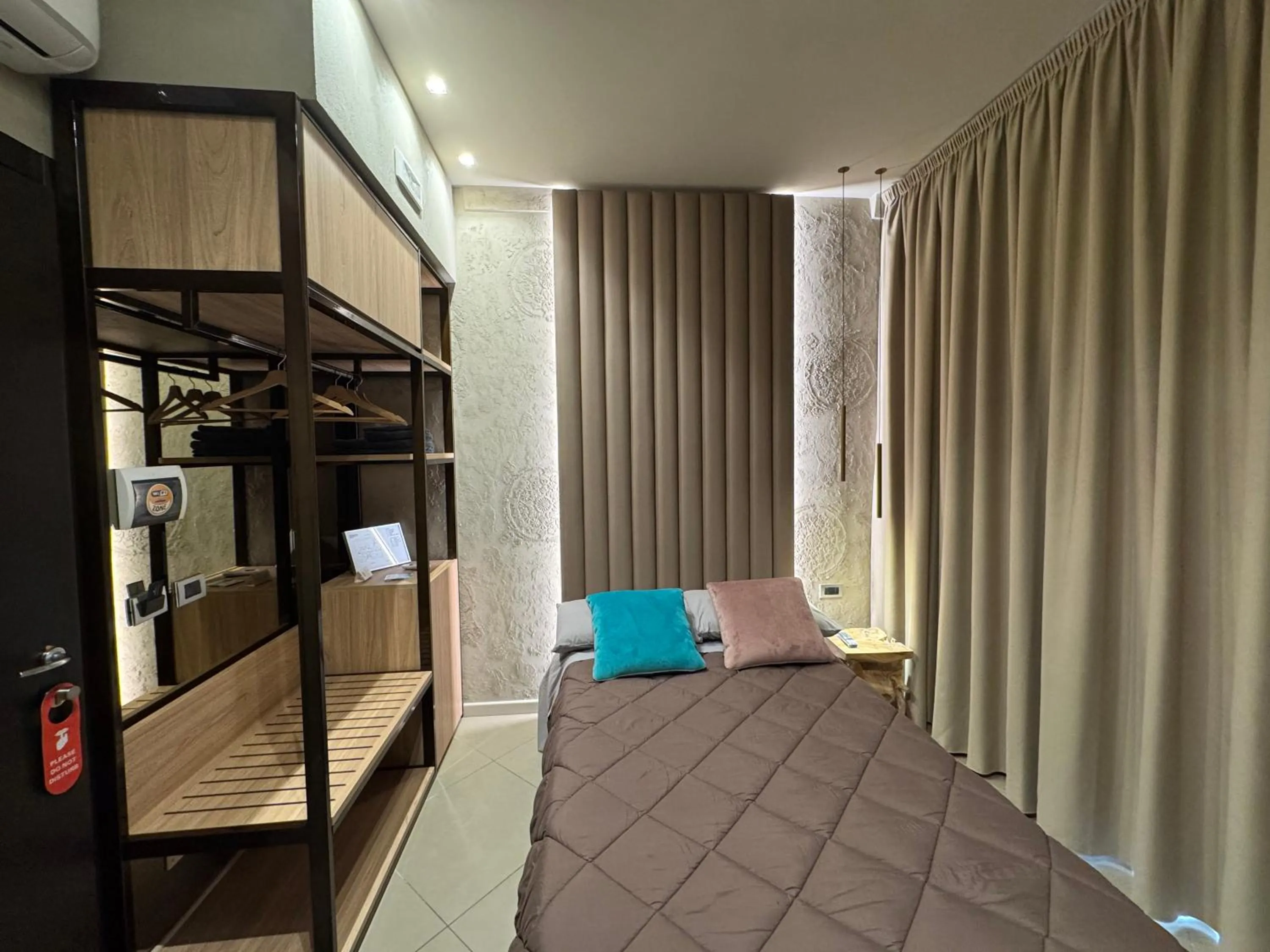 Bed in Tropicana Room