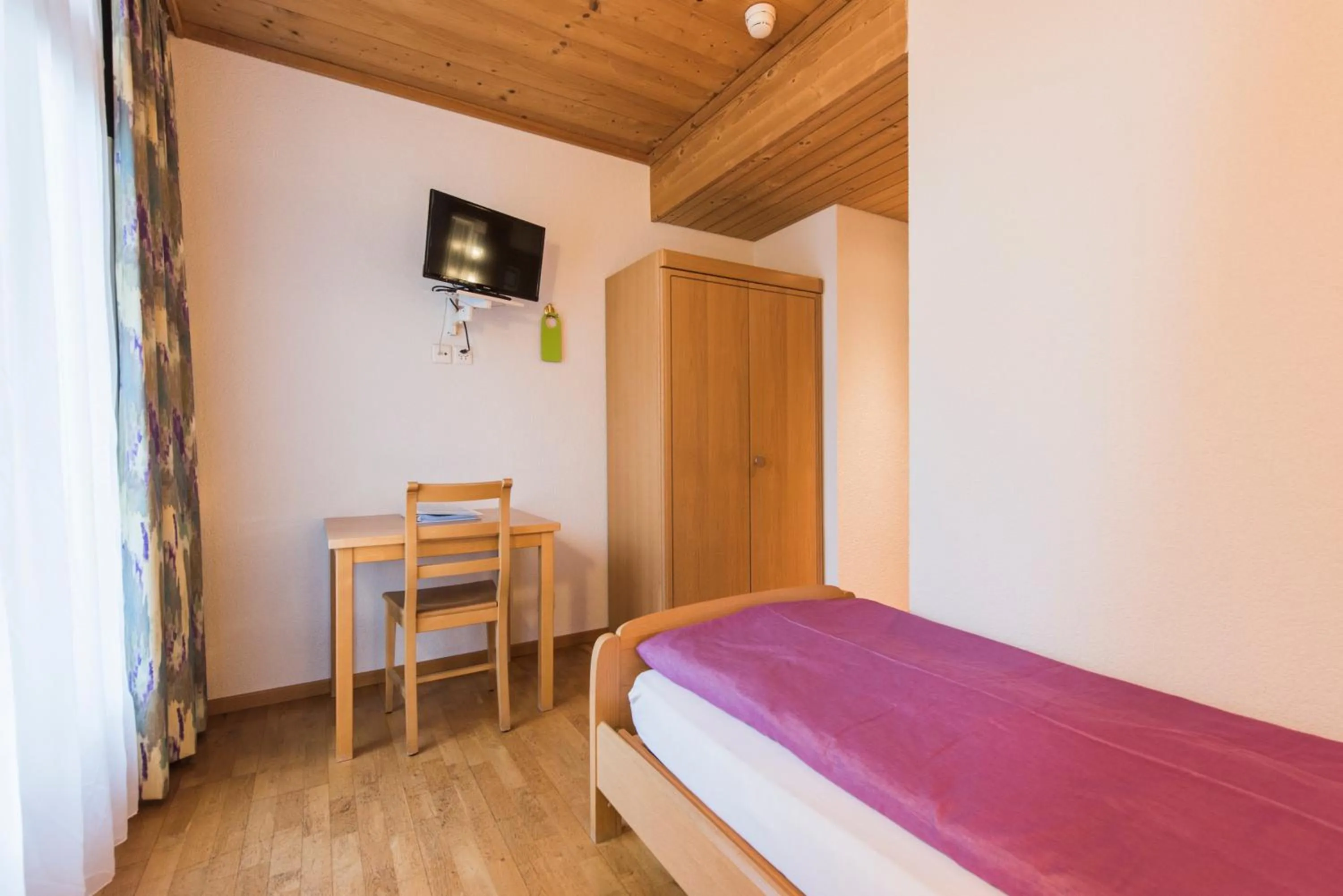 Photo of the whole room, Bed in Hotel Alpenrose beim Ballenberg