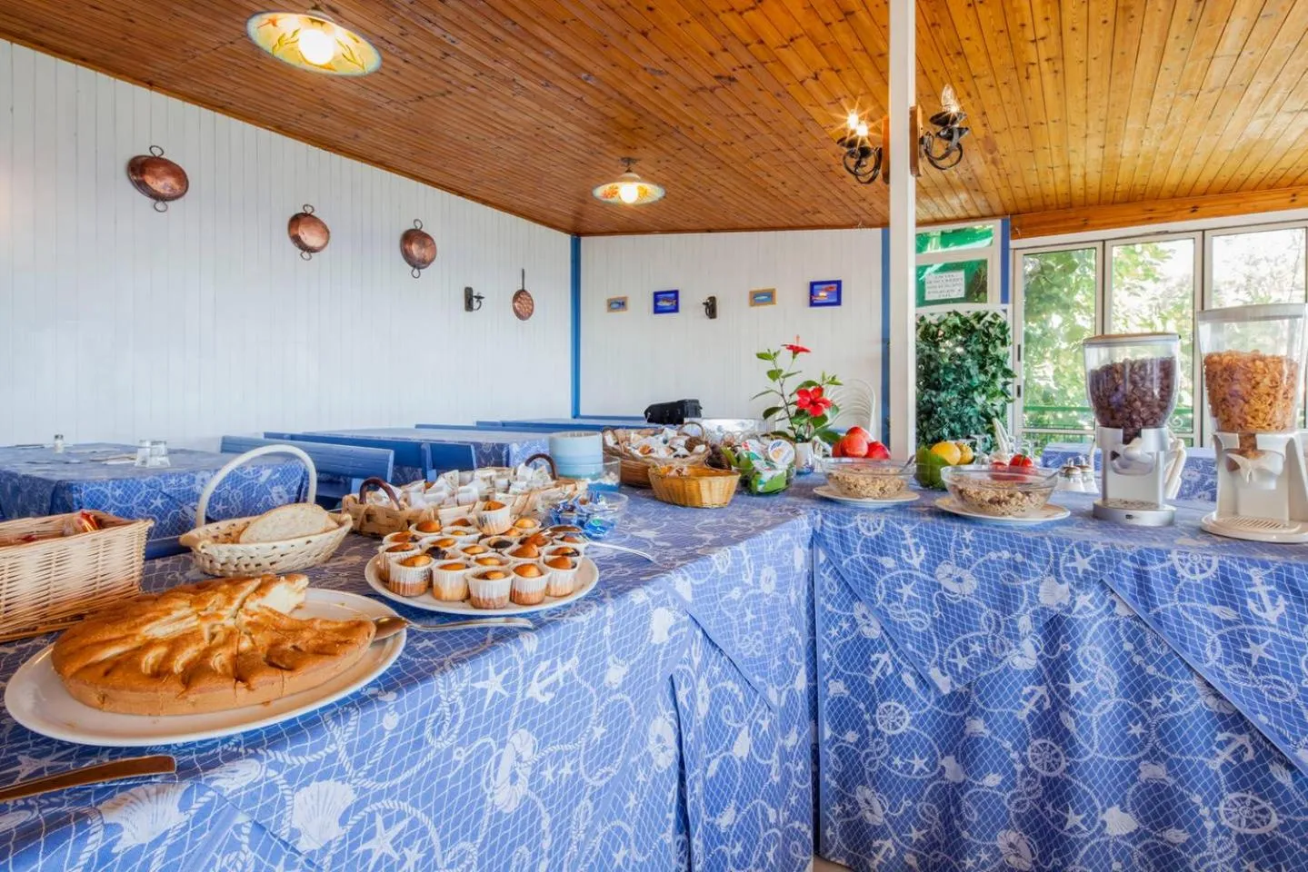 Breakfast in Marina del Cantone Chalet