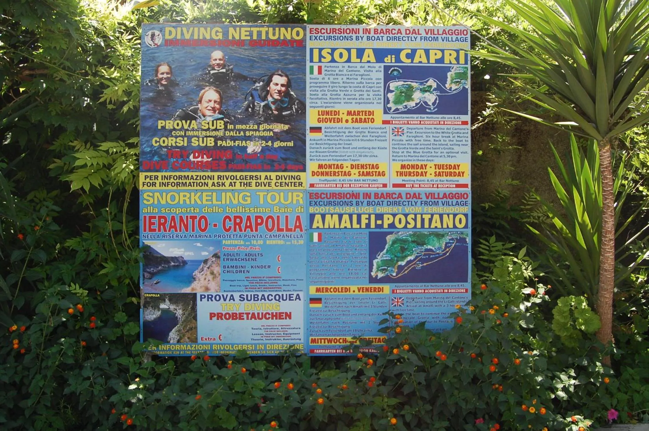 Hiking in Marina del Cantone Chalet