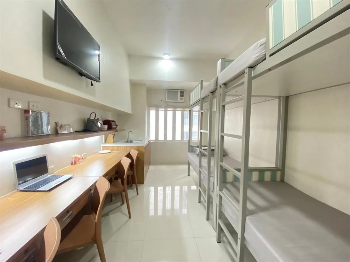 TV and multimedia in UHome Lacson