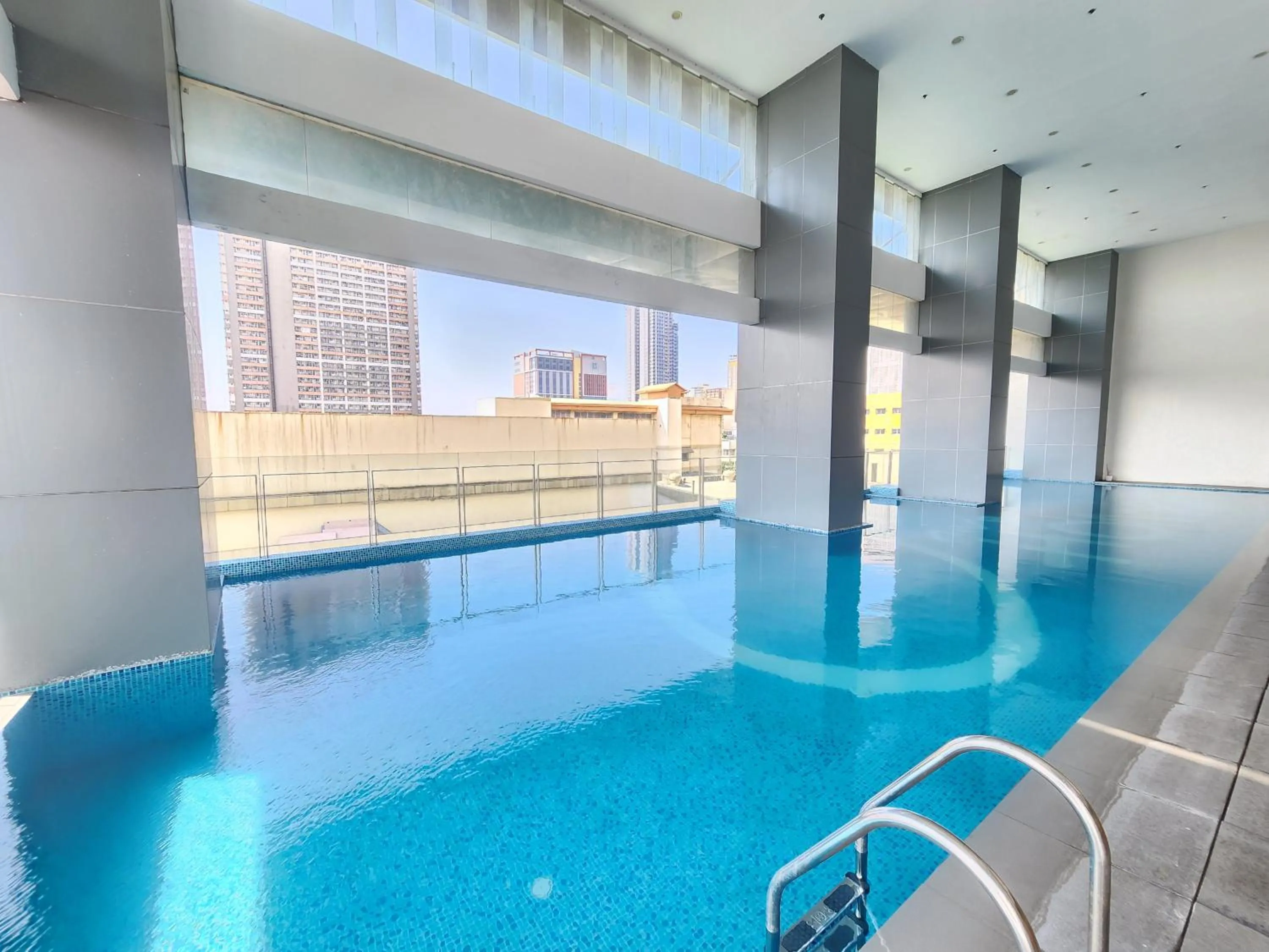 Communal lounge/ TV room in UHome Lacson