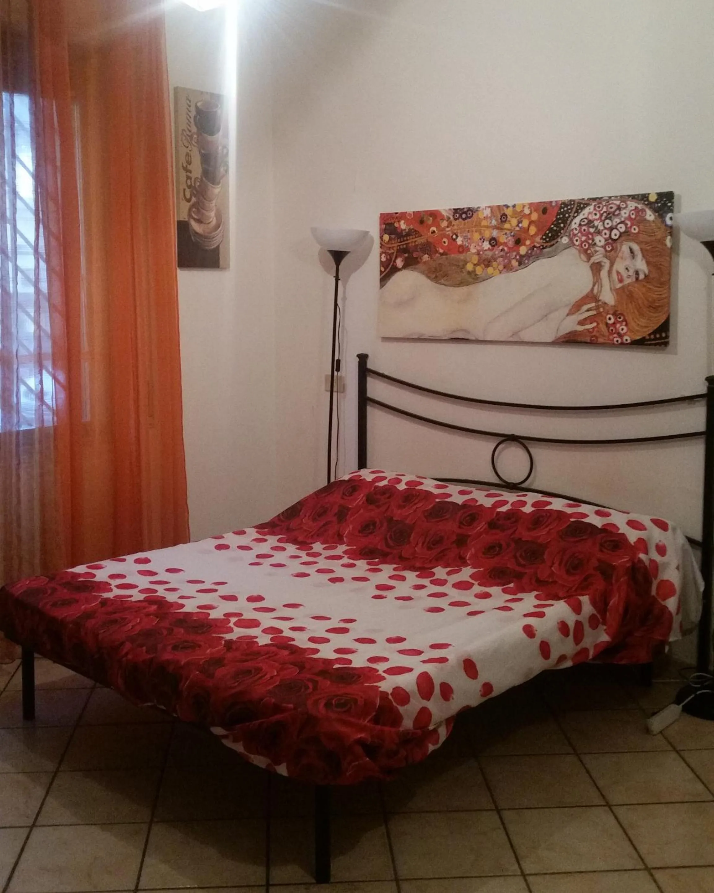 Bed in San Giovanni In Laterano Daniela Apartment