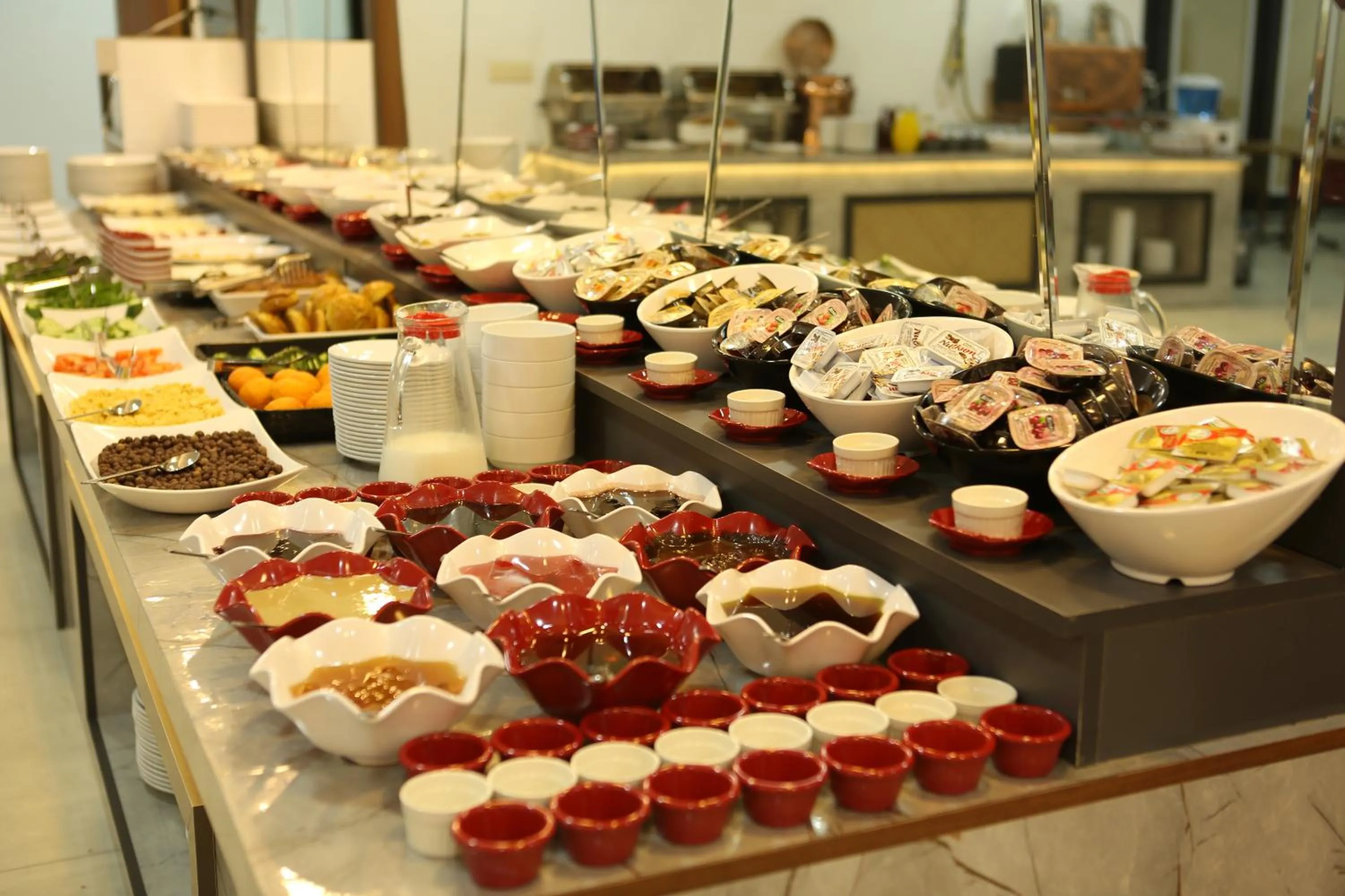 Buffet breakfast in Bianca Hotel VAN