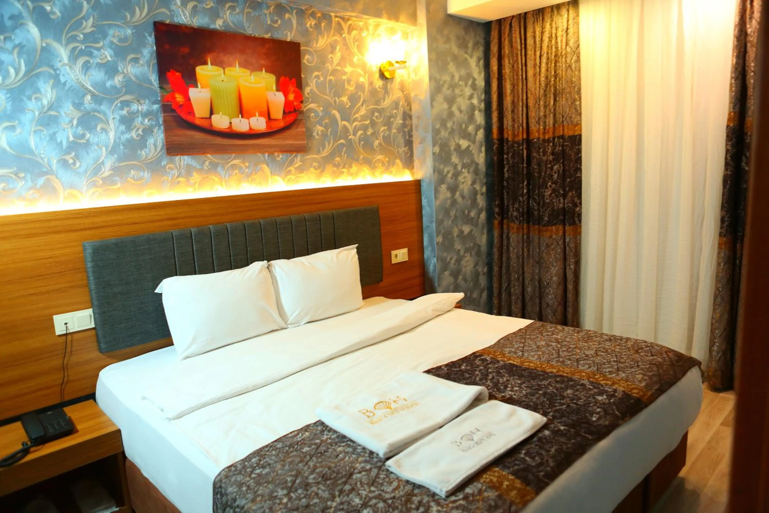 Bedroom, Bed in Bianca Hotel VAN