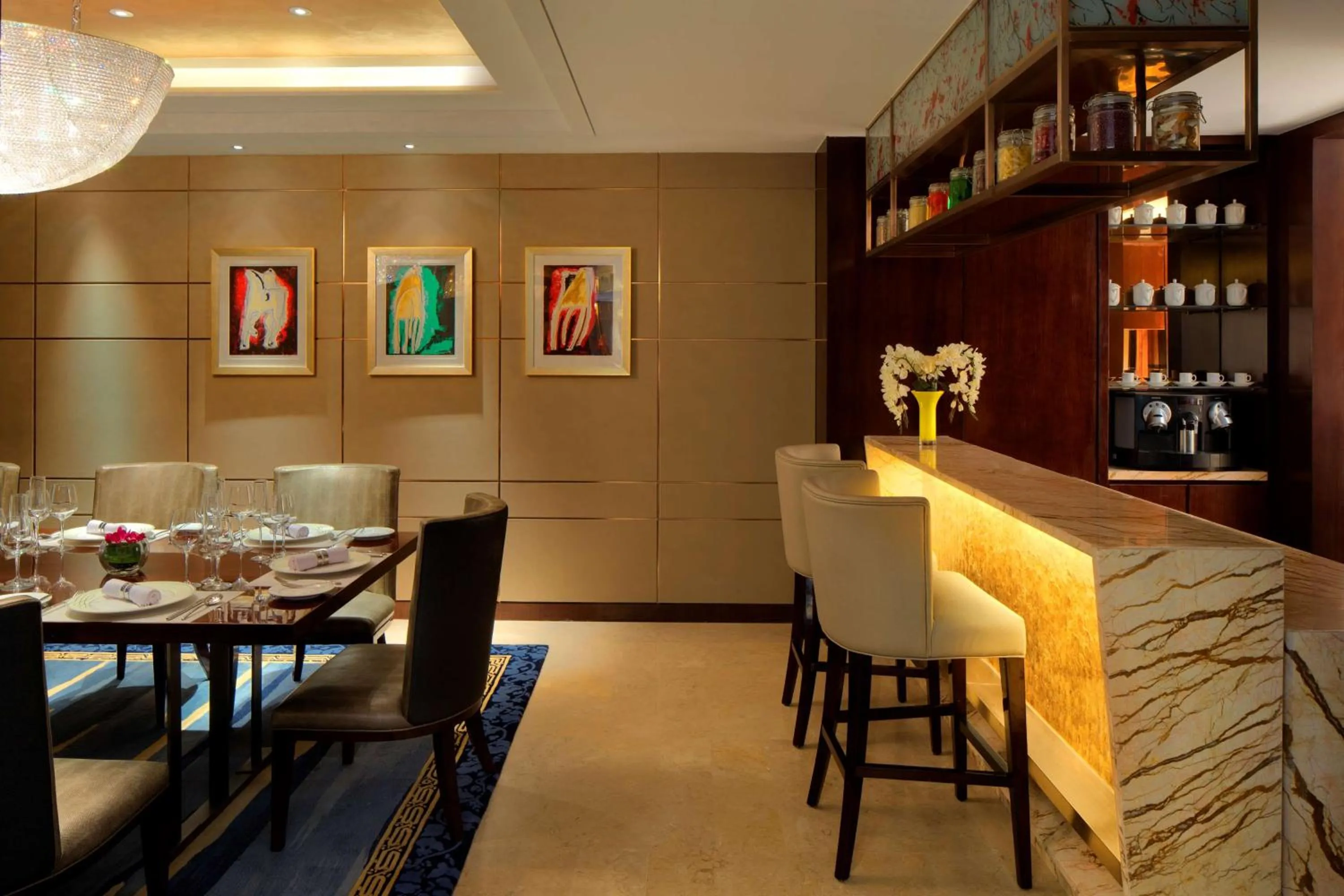 Photo of the whole room, Restaurant/Places to Eat in Radisson Blu Hotel Kashgar