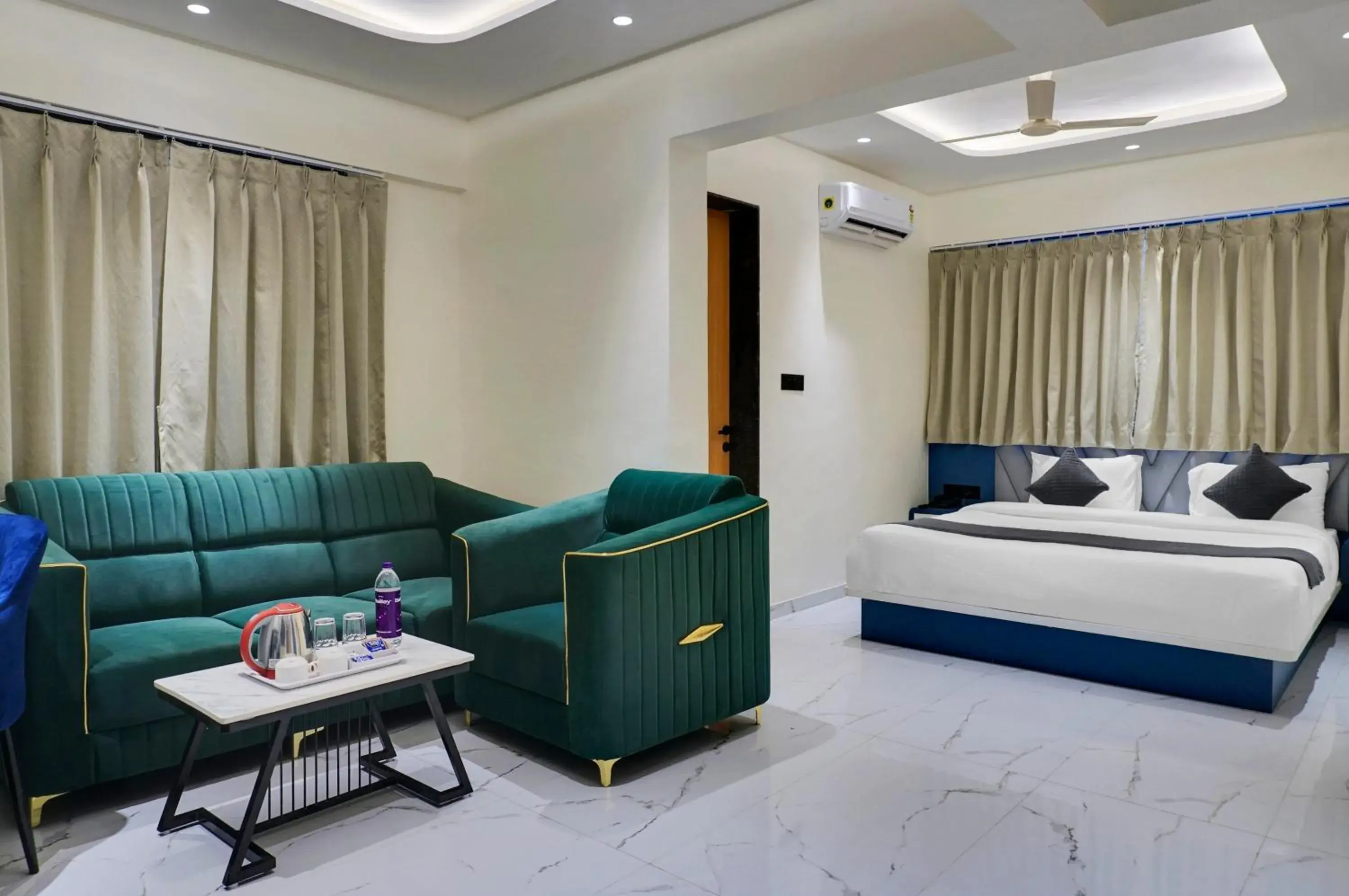 Palm Suites Baner- indian nationals only Palm Suites Baner- indian nationals only