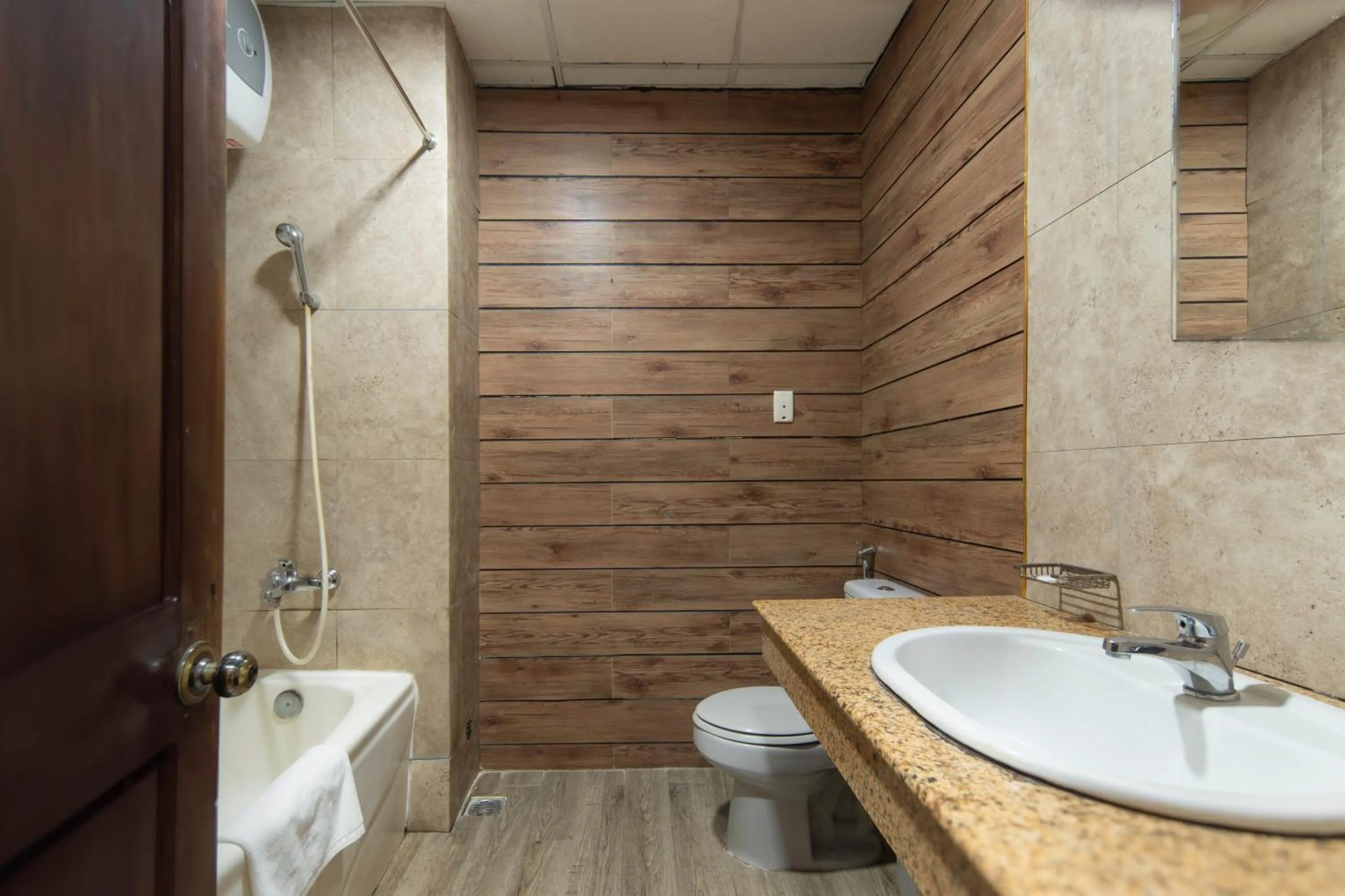 Shower in Green Nha Trang