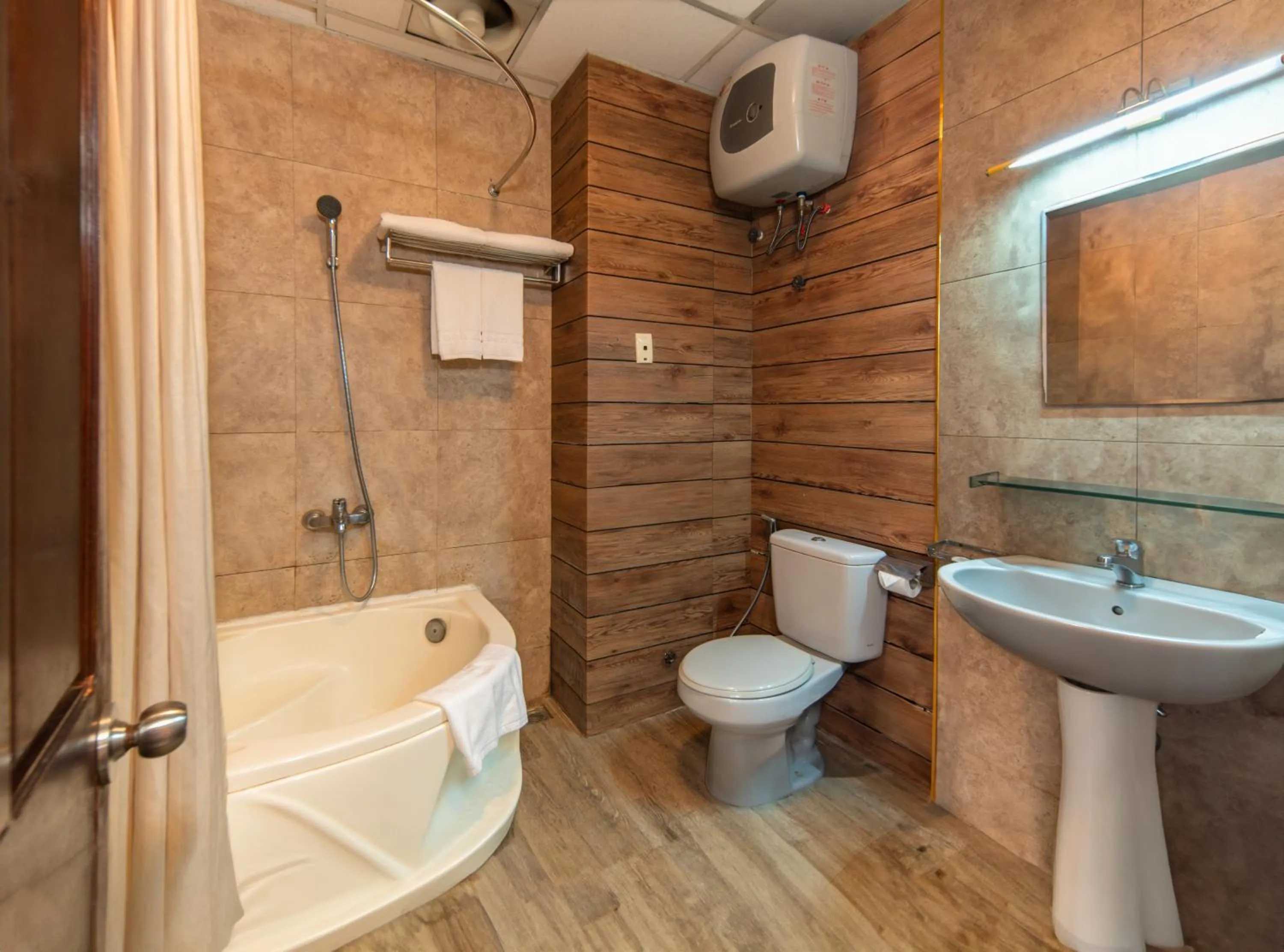 Shower in Green Nha Trang