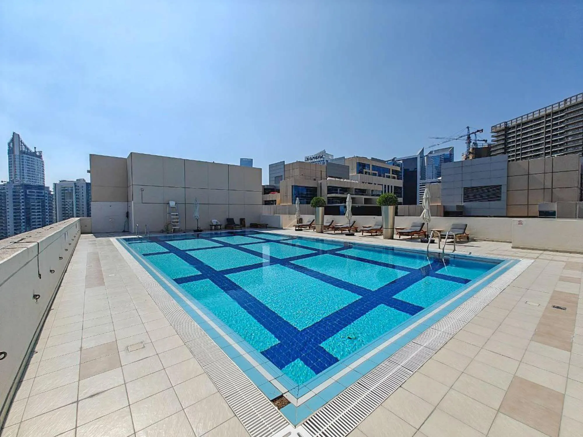 Glorious Studio with Easy City Access in Bay Square 9, Business Bay