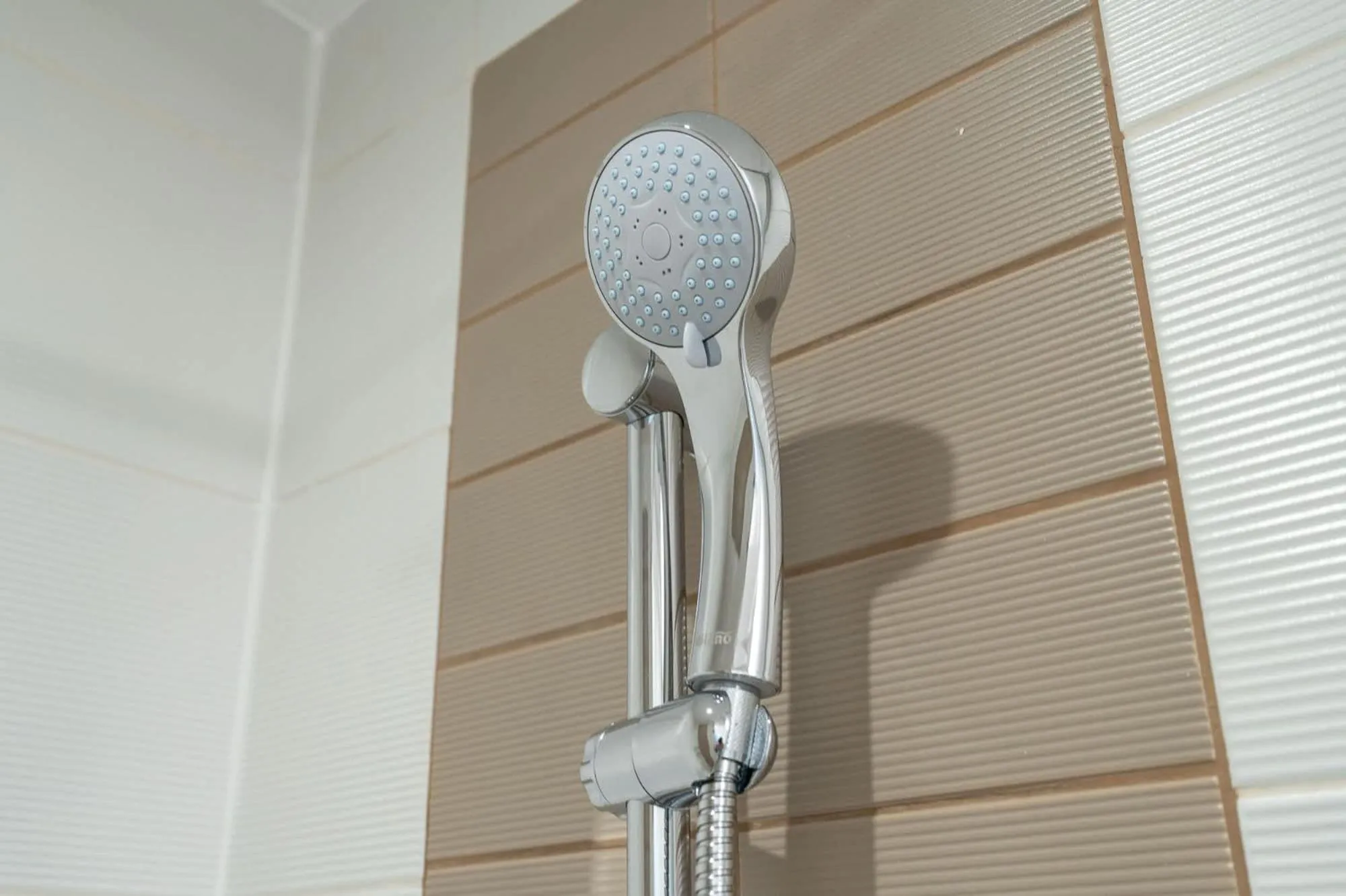 Glorious Studio with Easy City Access in Bay Square 9, Business Bay