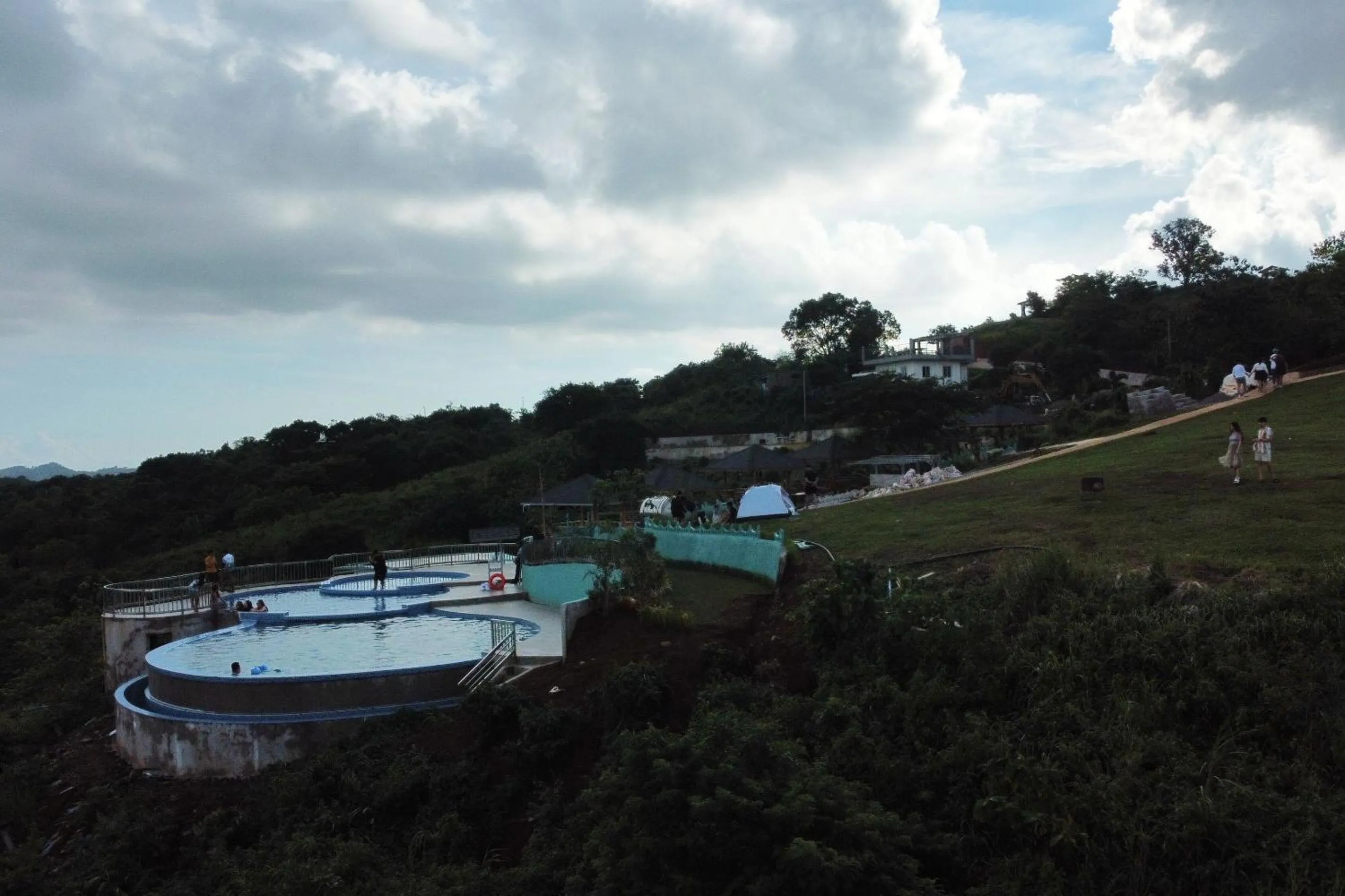 Property building in Viewscape Nature Park Tanay powered by Cocotel