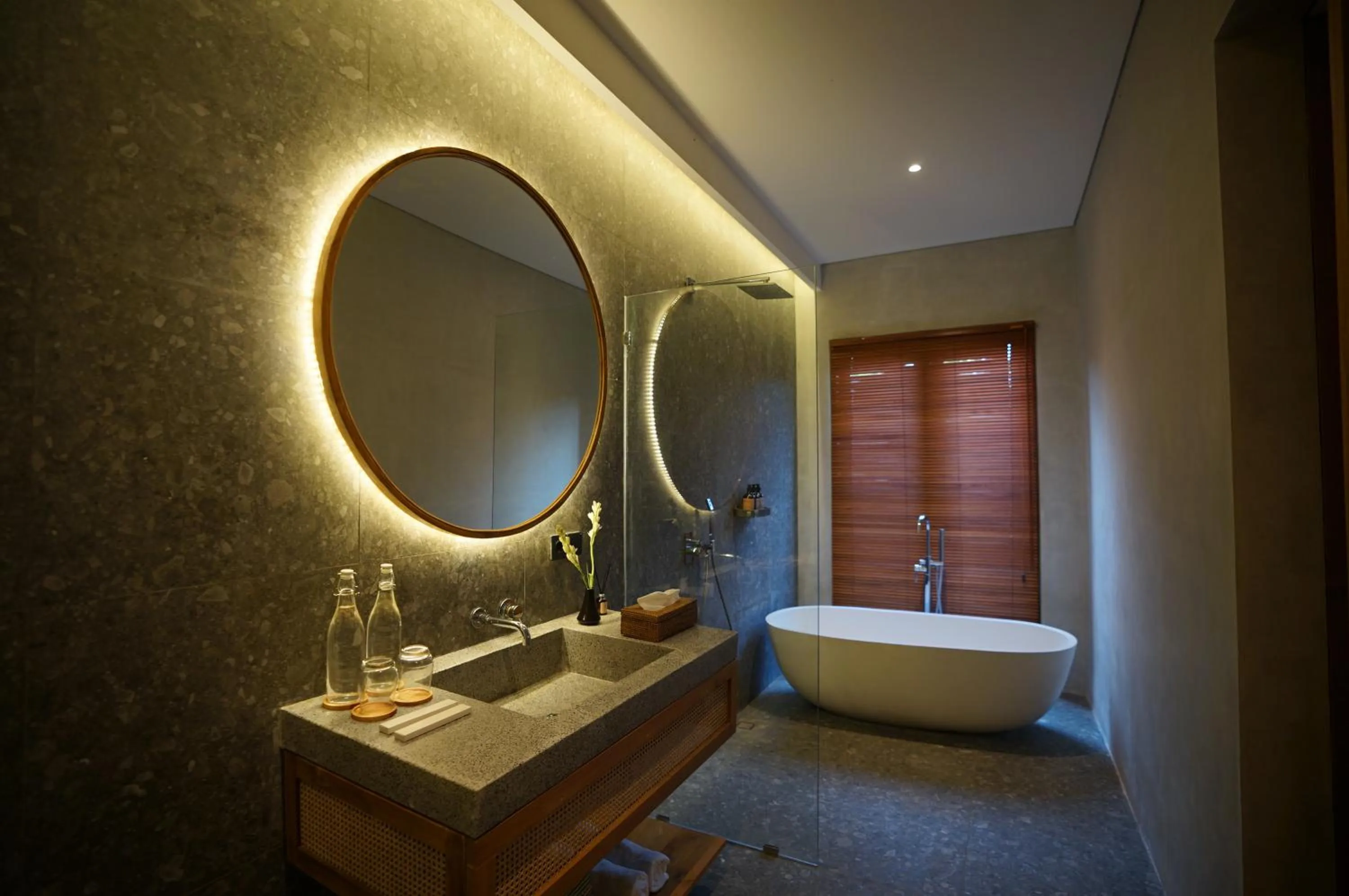 Shower in The Shanti Graha Villas