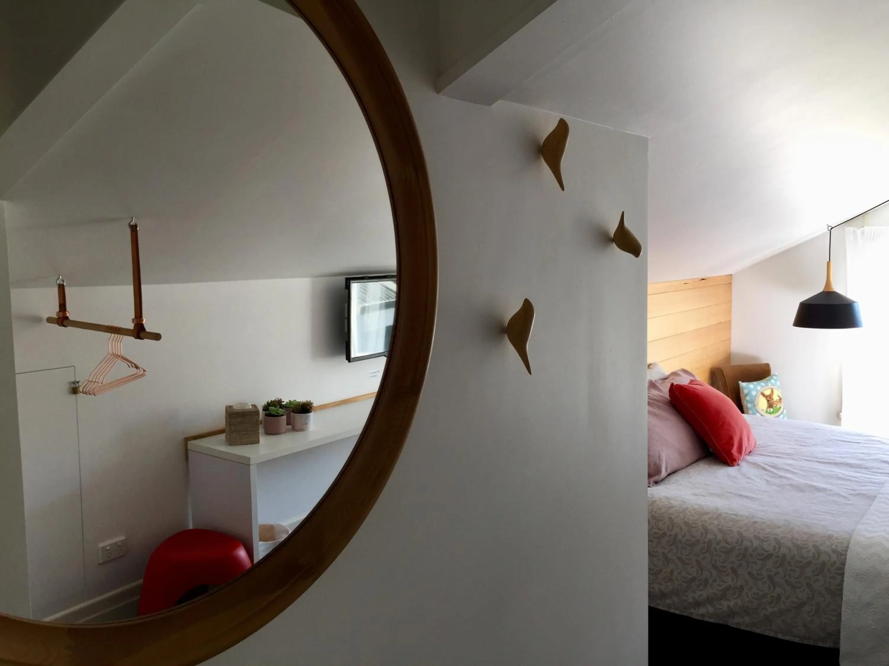 Bed in Sunny Side Up B&B Rye