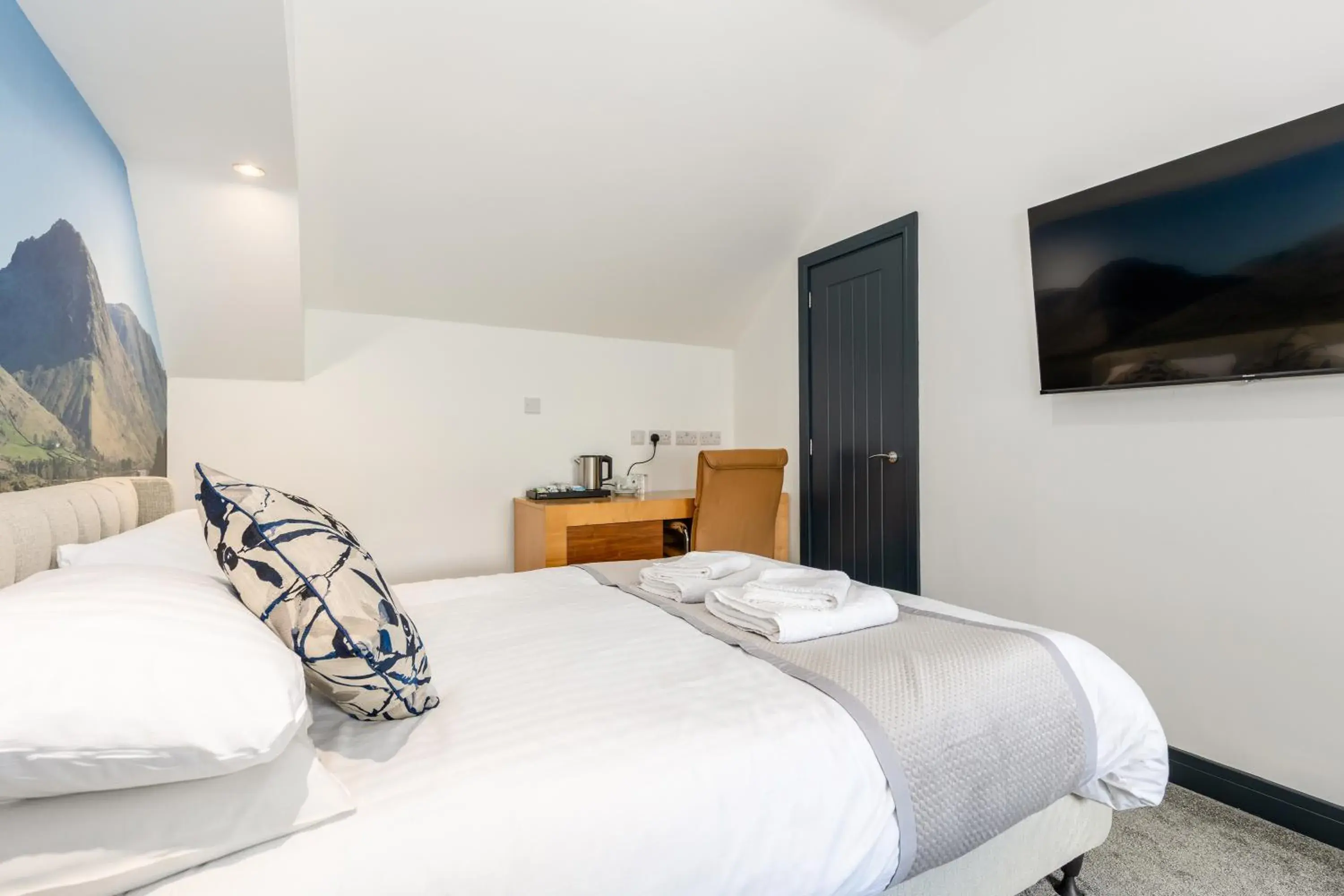 King Room in The Kellbank King Room in The Kellbank