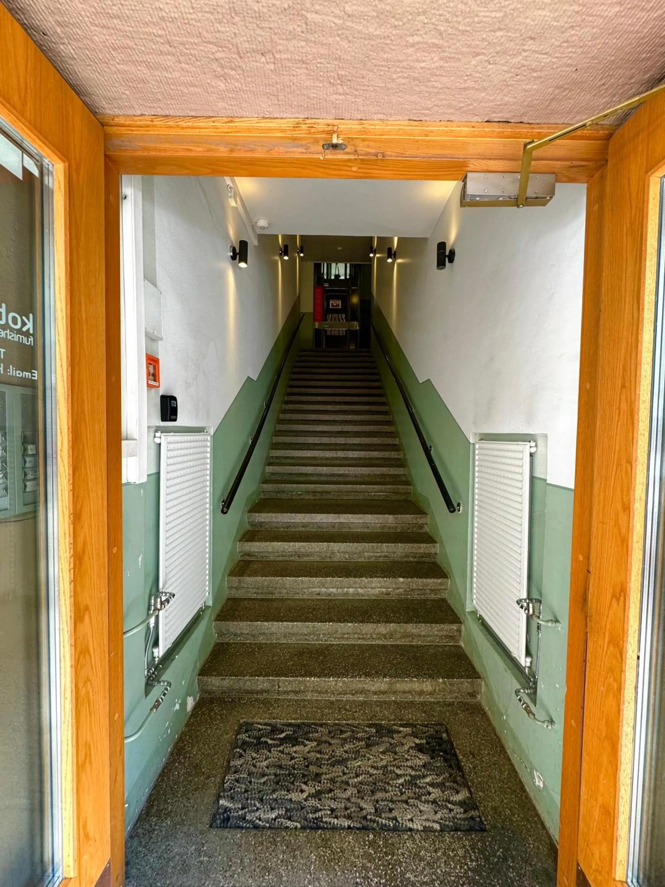 Facade/entrance in Kotimaailma Aparthotel Kamppi - pieni yksiö