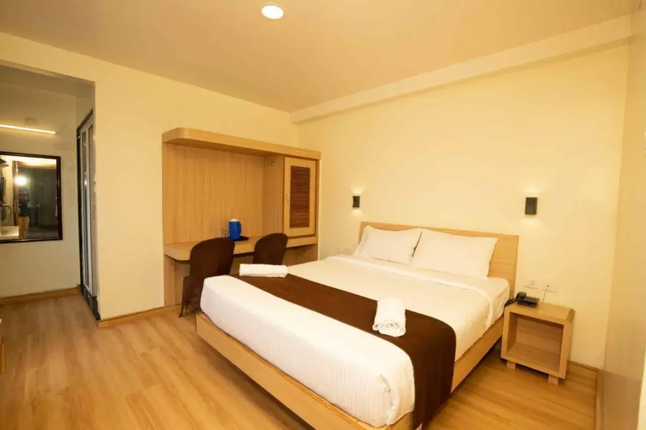 Superior Double Room in Lazo Silver Lake , Ooty Superior Double Room in Lazo Silver Lake , Ooty