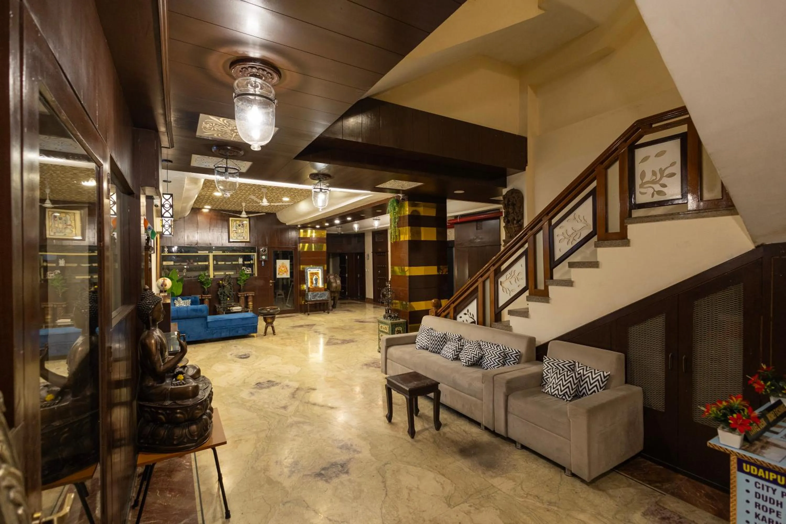 Property building in Hide-In Udaipur - A Lake View Boutique Hotel