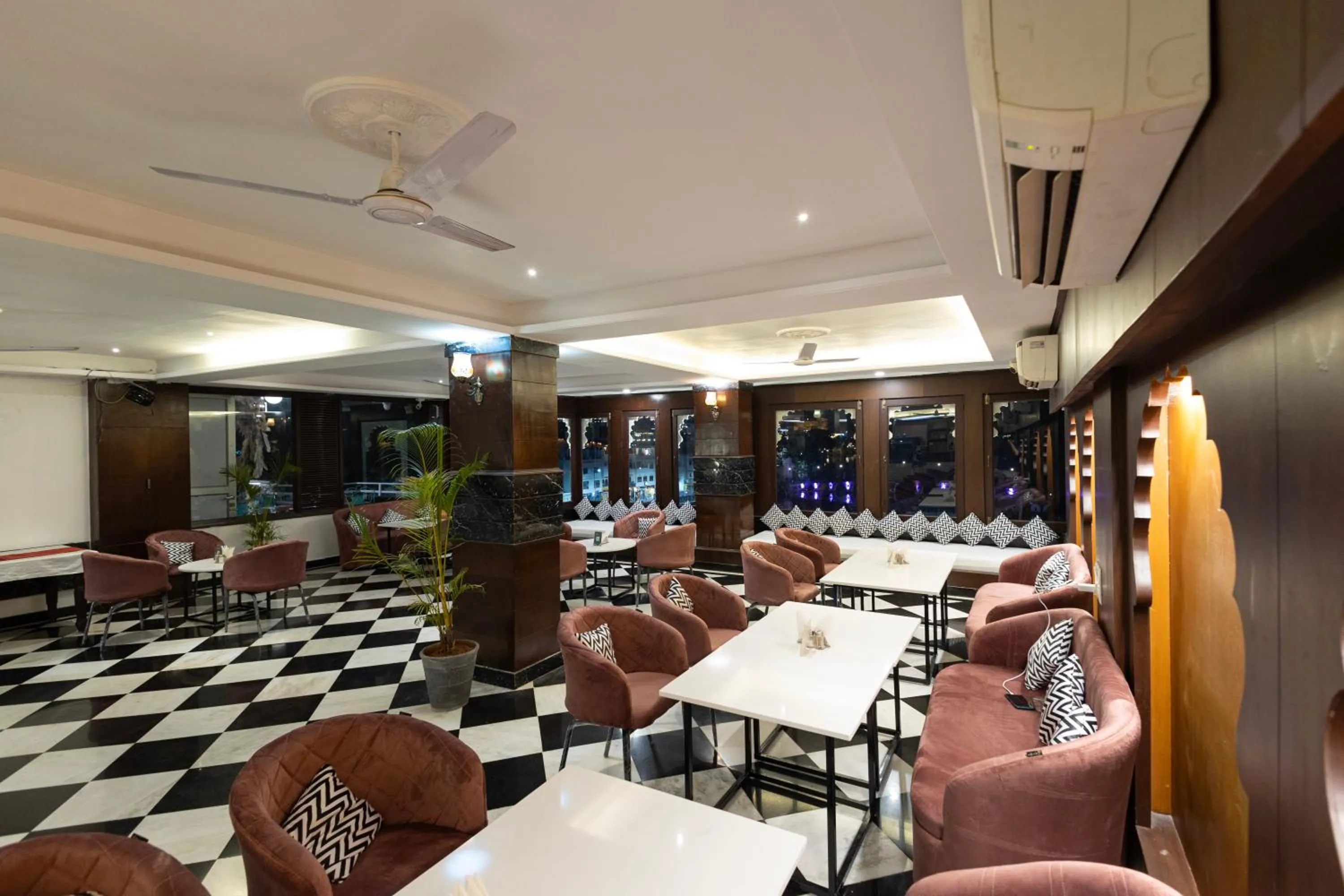 Seating area in Hide-In Udaipur - A Lake View Boutique Hotel