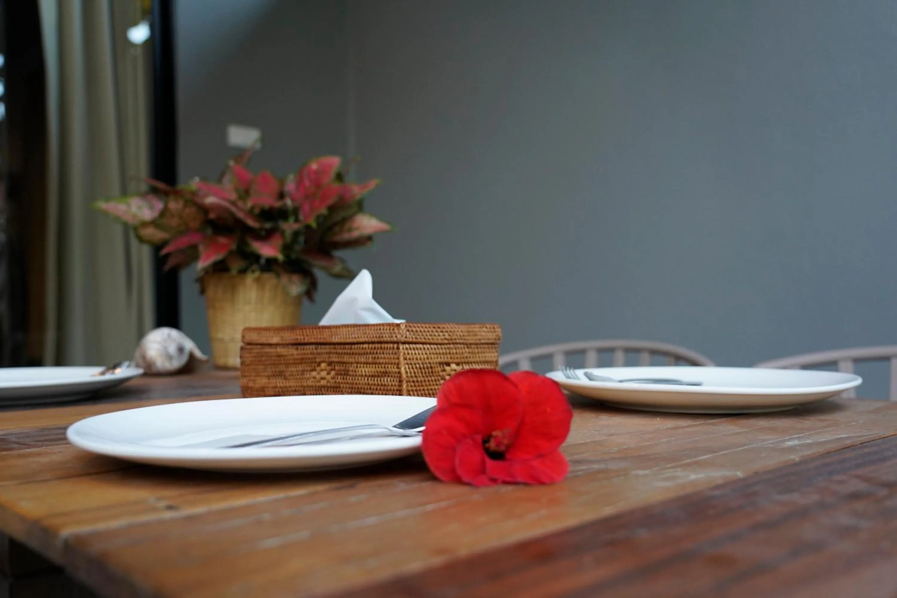 Seating area in Villa Cha Cha Chaolao Beach Resort