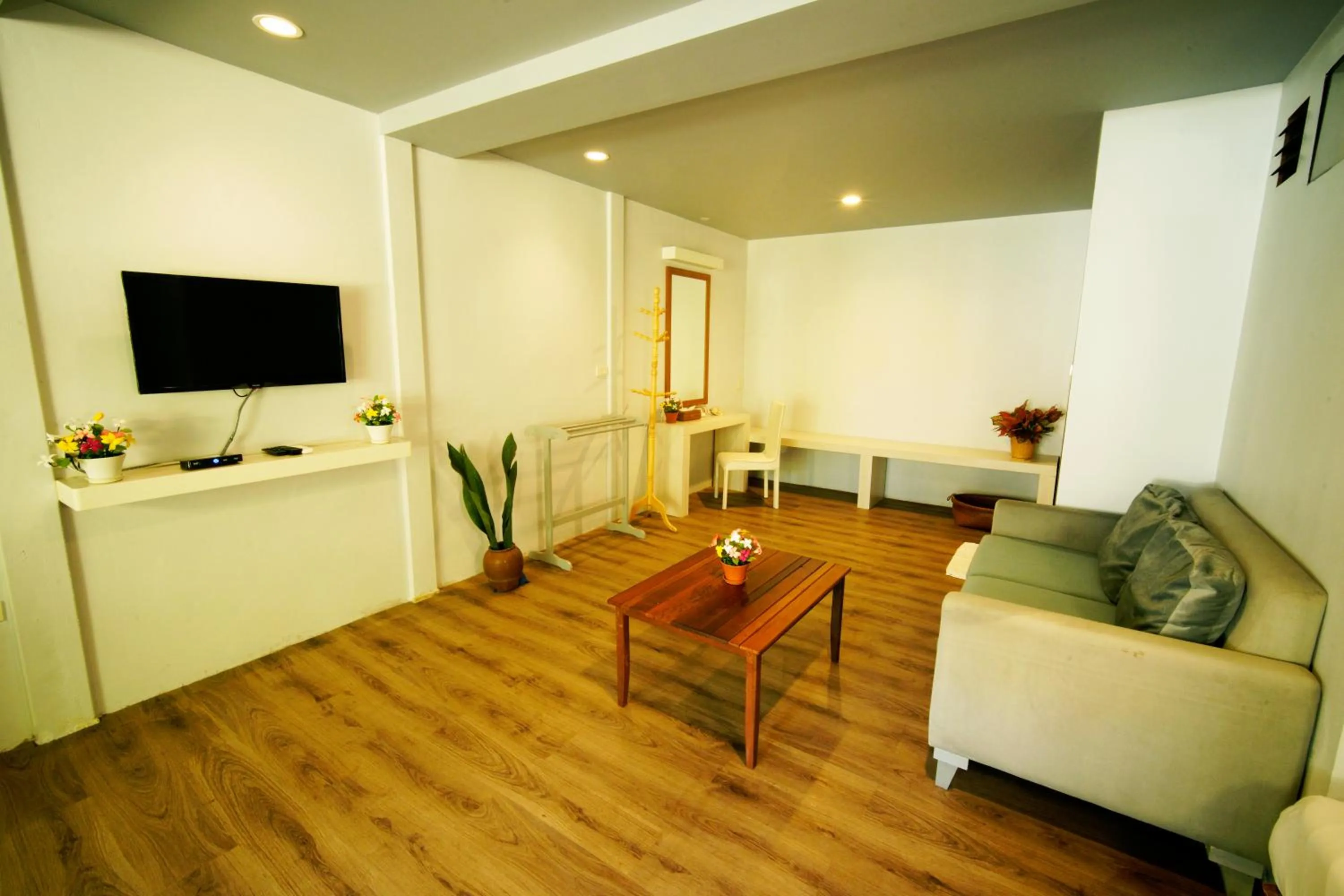 Area and facilities in Villa Cha Cha Chaolao Beach Resort