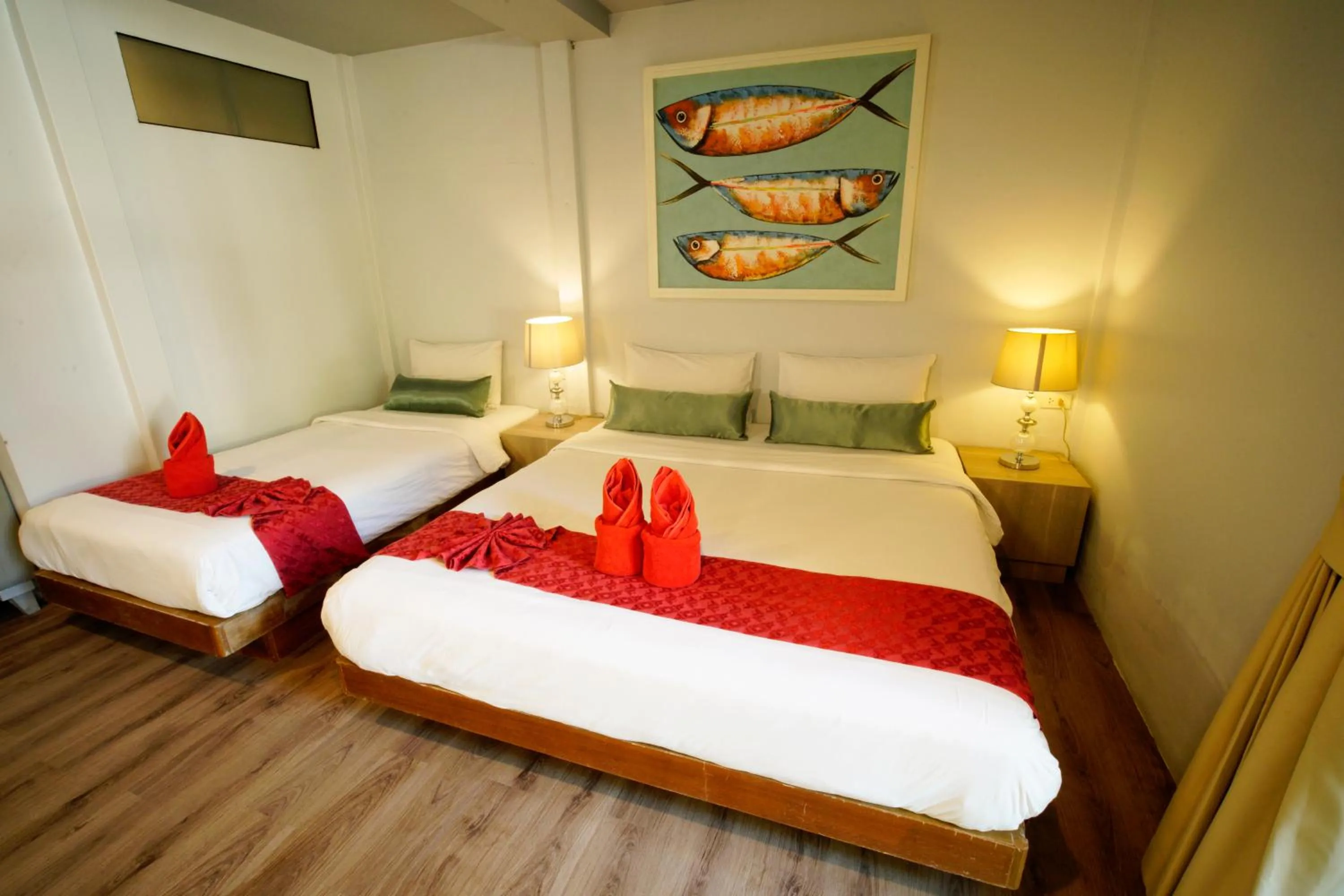 Bed in Villa Cha Cha Chaolao Beach Resort