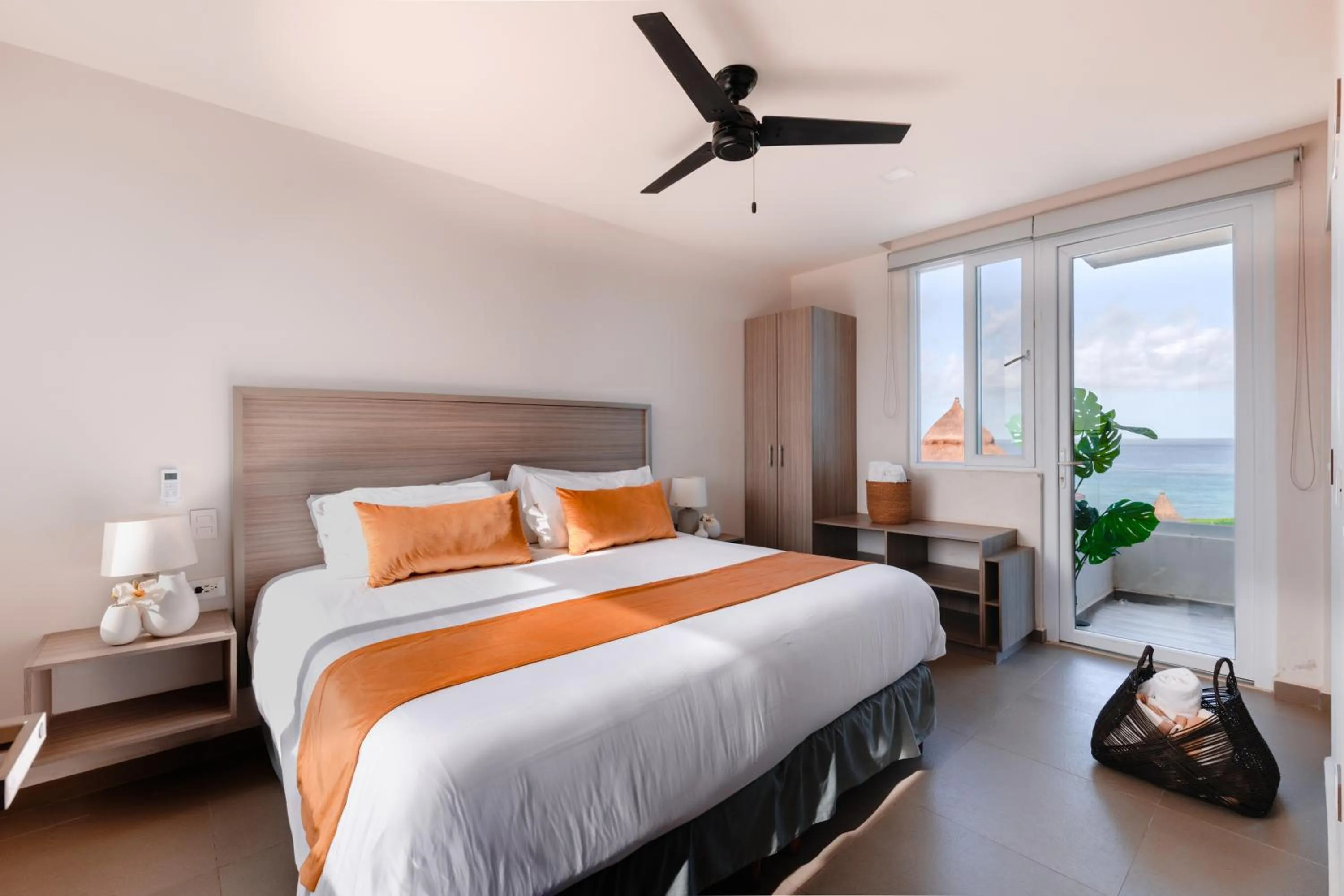 Bed in Azulea Isla Mujeres Hotel