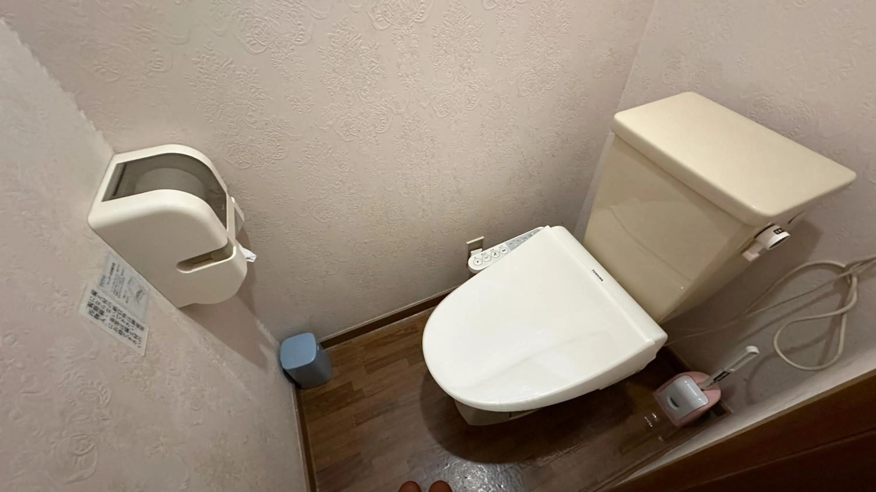 Toilet in Nature Cottage Akabeko