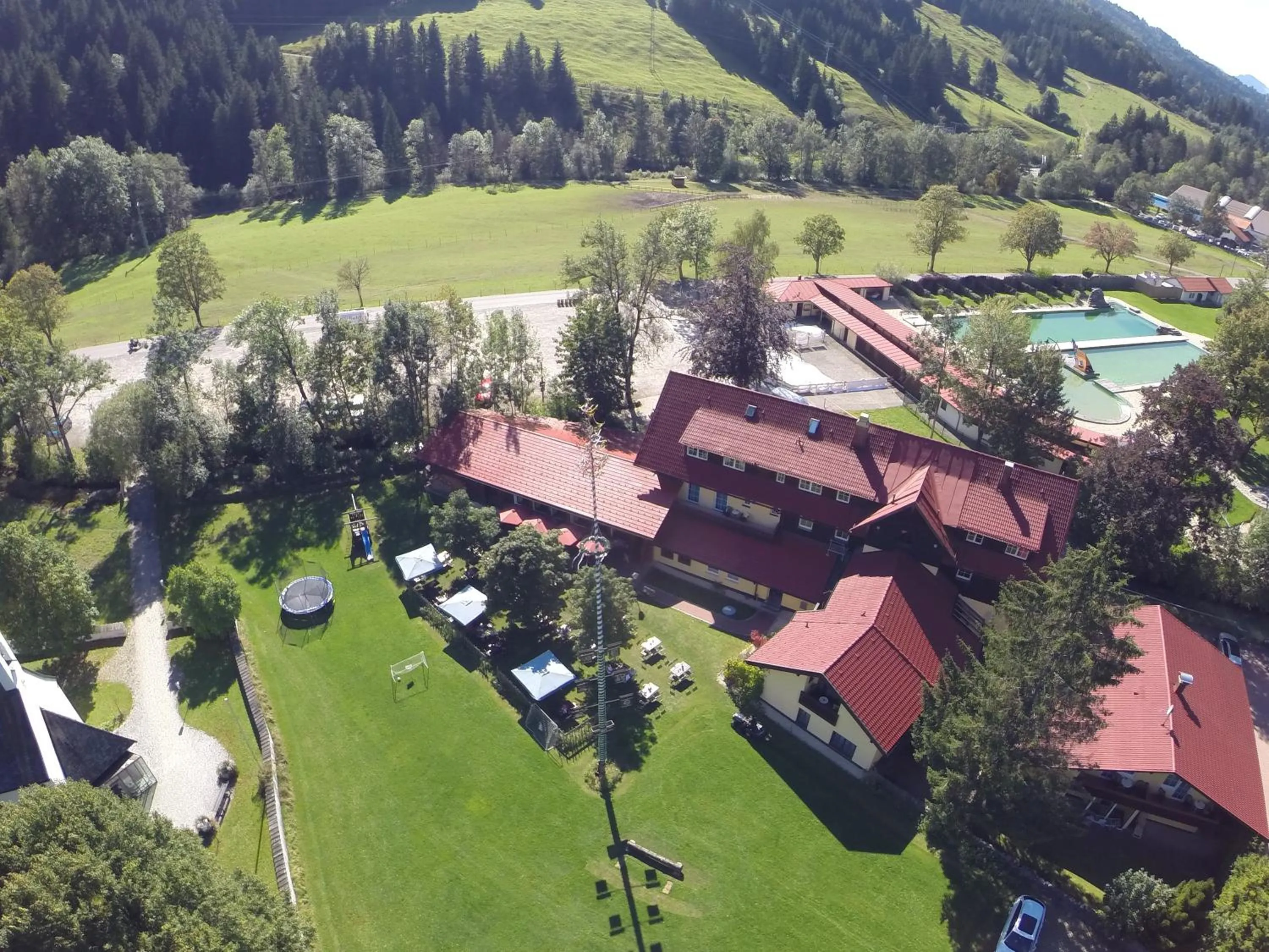Facade/entrance in Hotel-Gasthof Der Wiesengrund