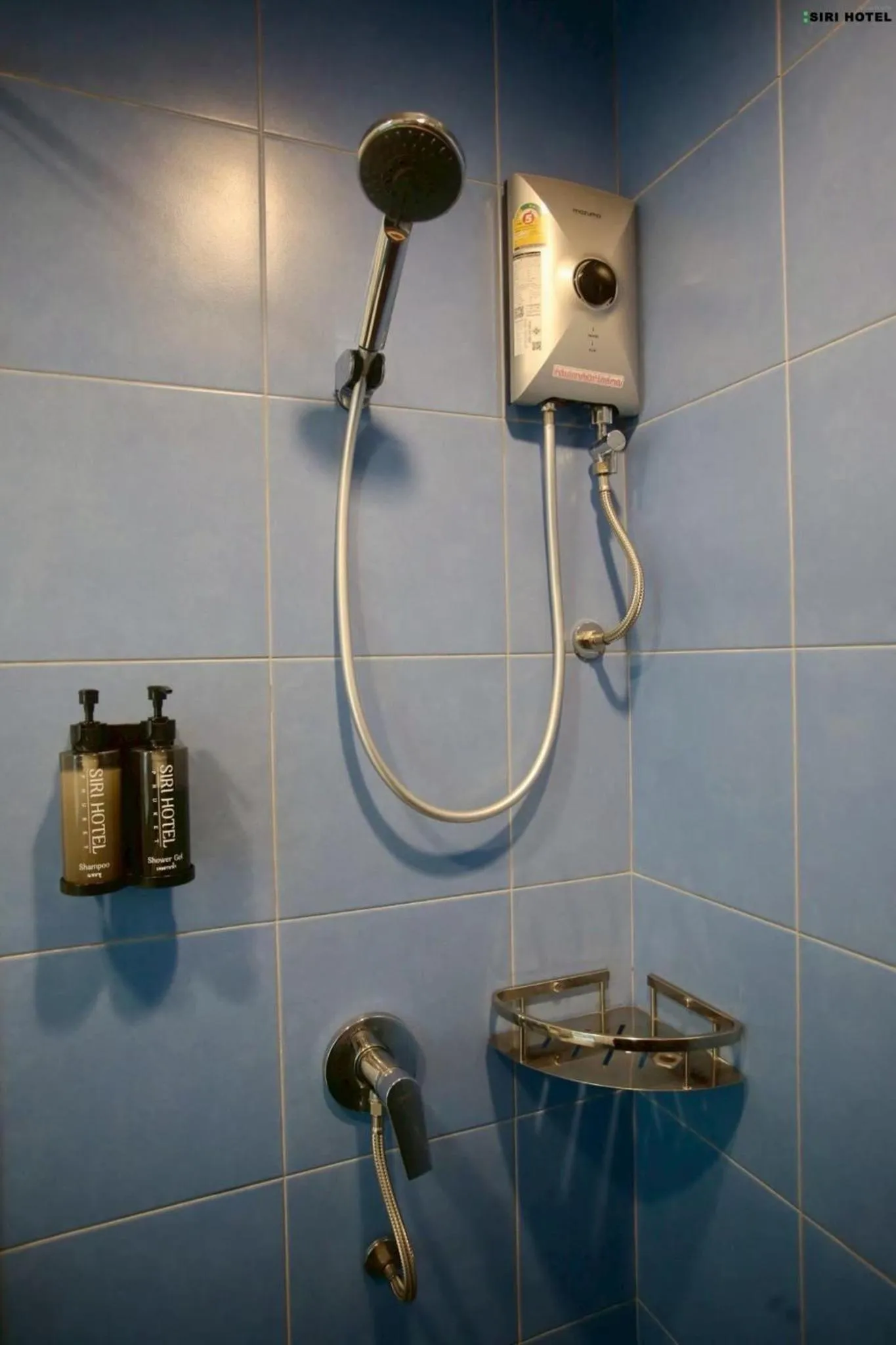 Shower in Siri Hotel Phuket